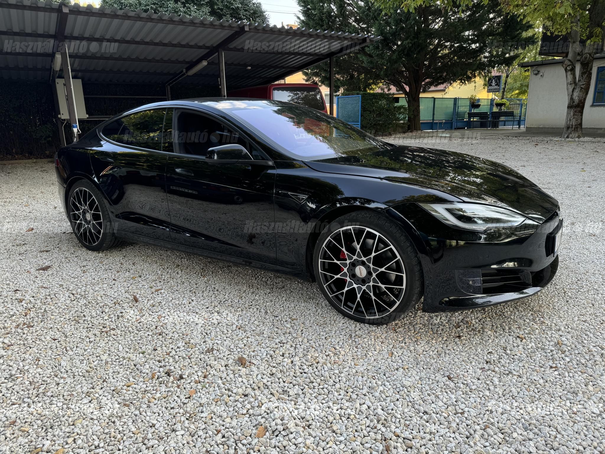 TESLA MODEL S 2016/11 - 1