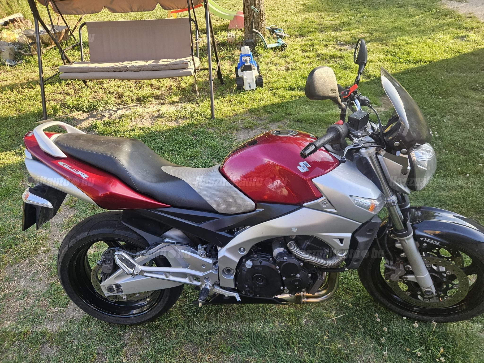 SUZUKI GSR 600 2007/5 - 1