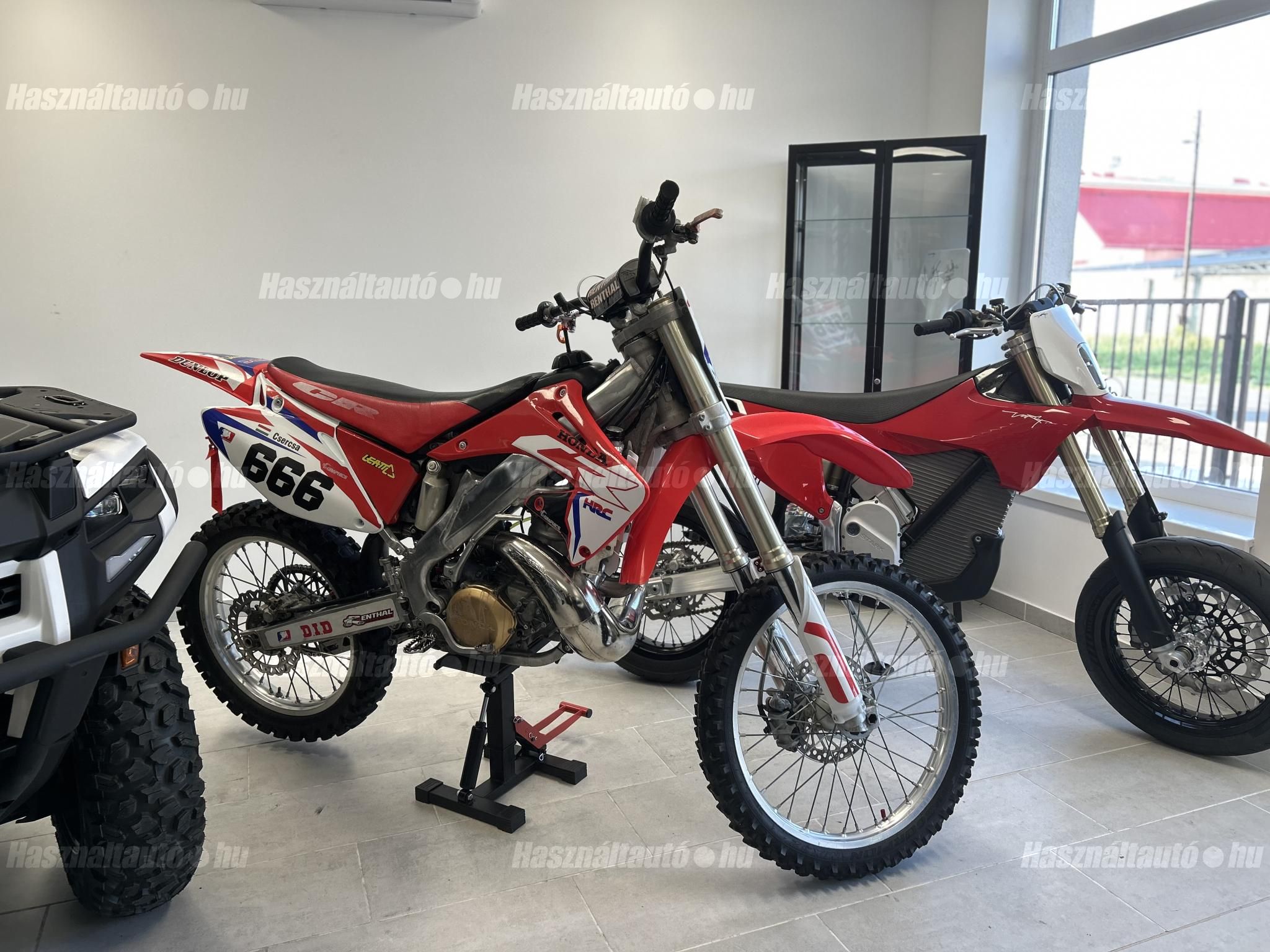 HONDA CR 250 2002/1 - 1
