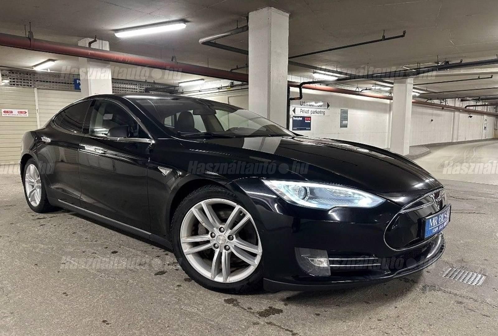 TESLA MODEL S 2014/11 - 1