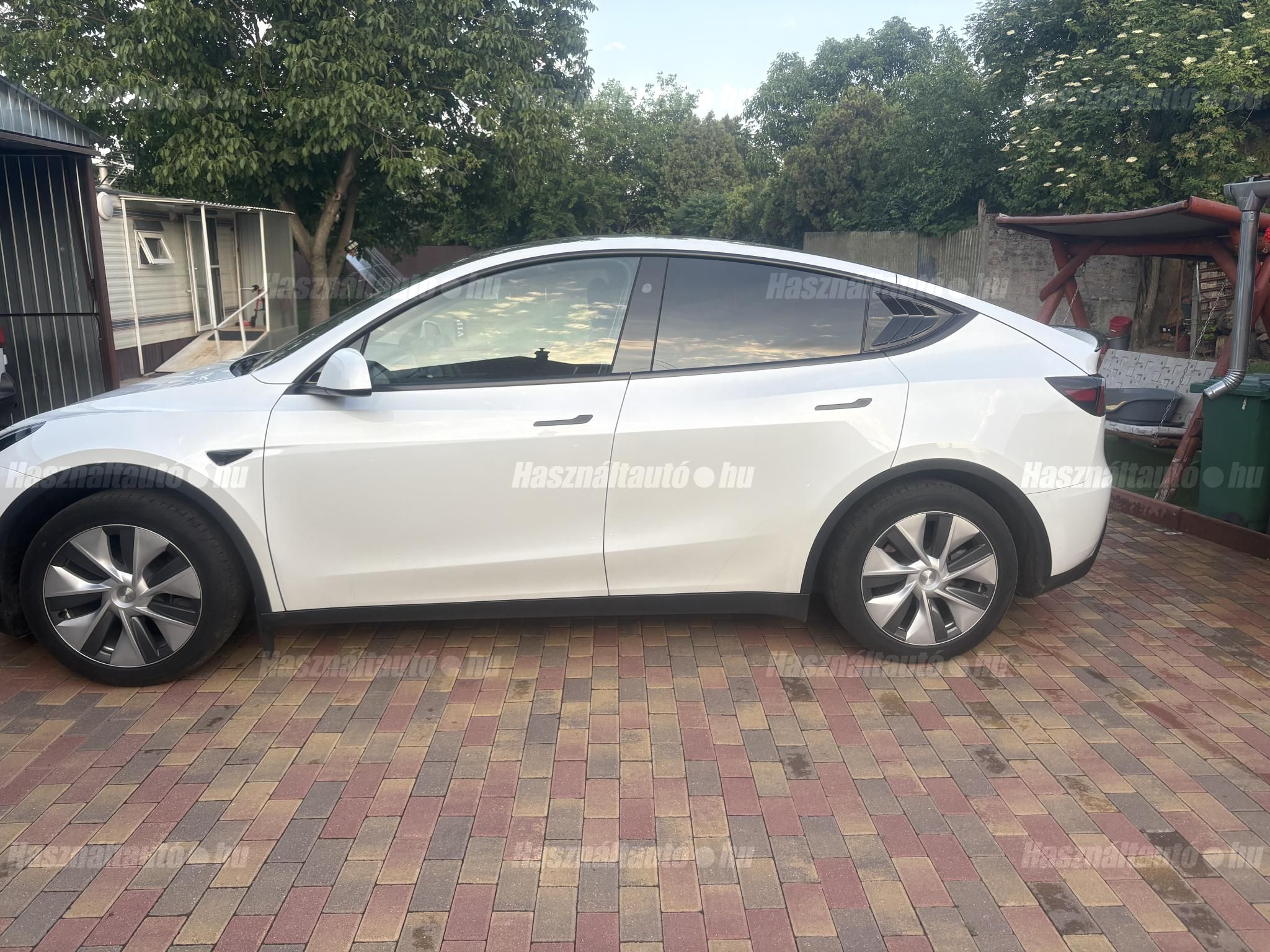 TESLA MODEL Y 2024/11 - 1