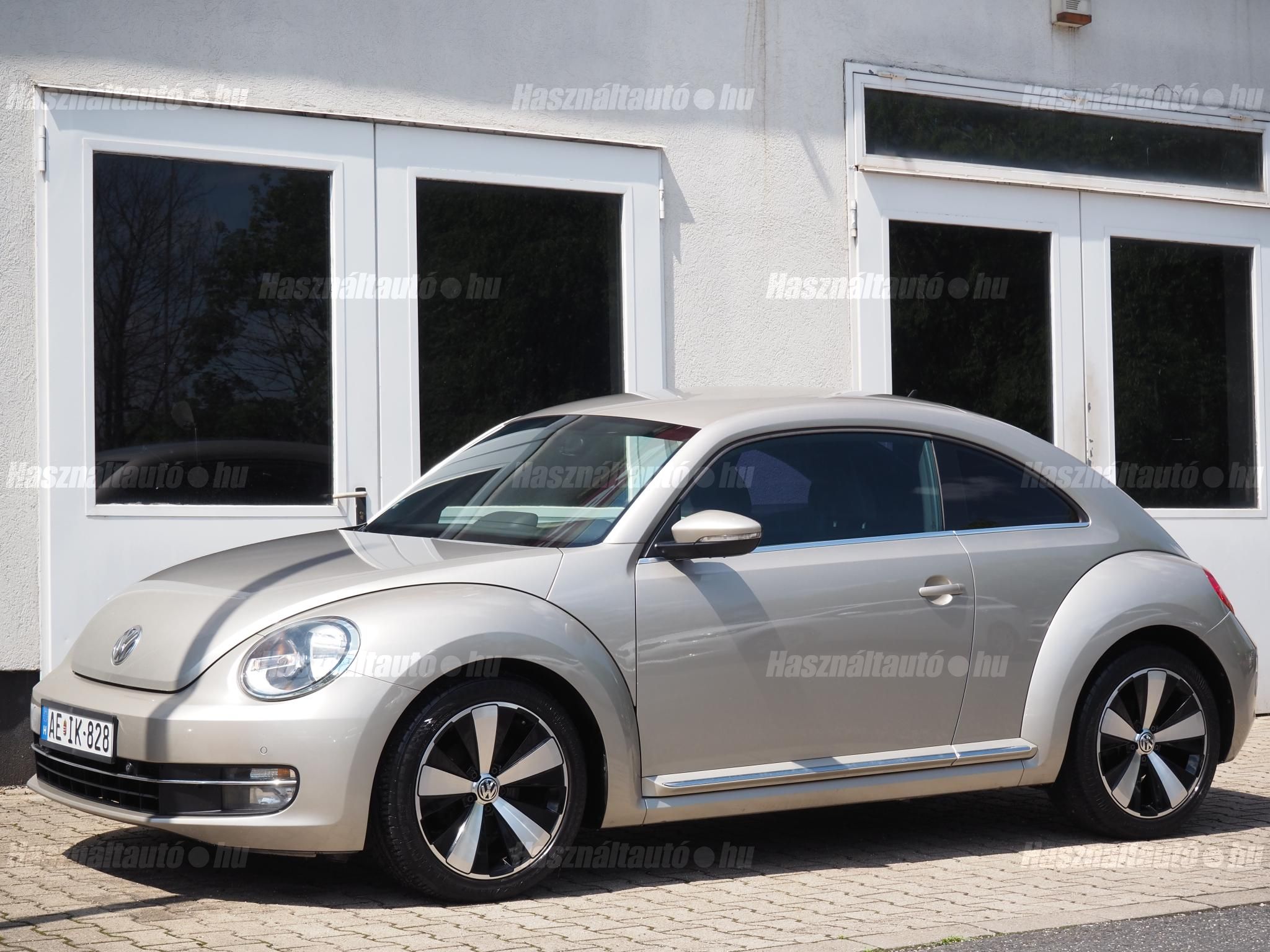 VOLKSWAGEN BEETLE 2013/7 - 1