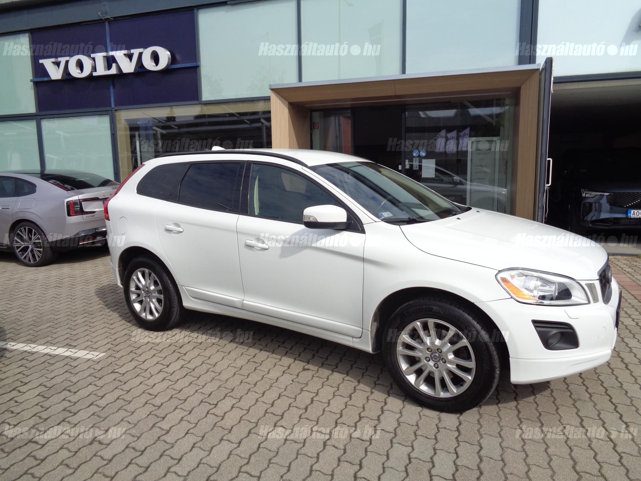 VOLVO XC60 2010/6 - 1