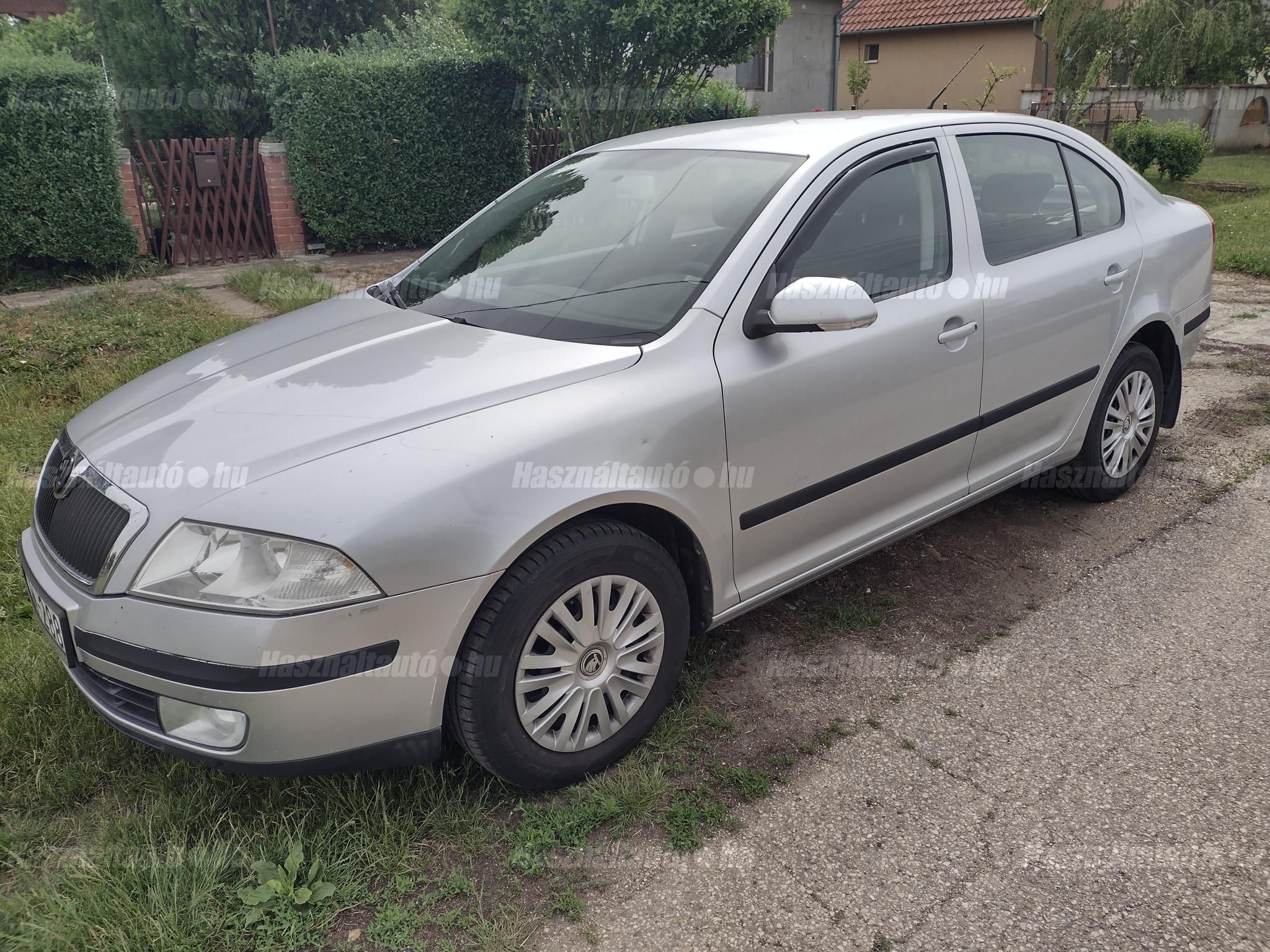 SKODA OCTAVIA 2008/4 - 1