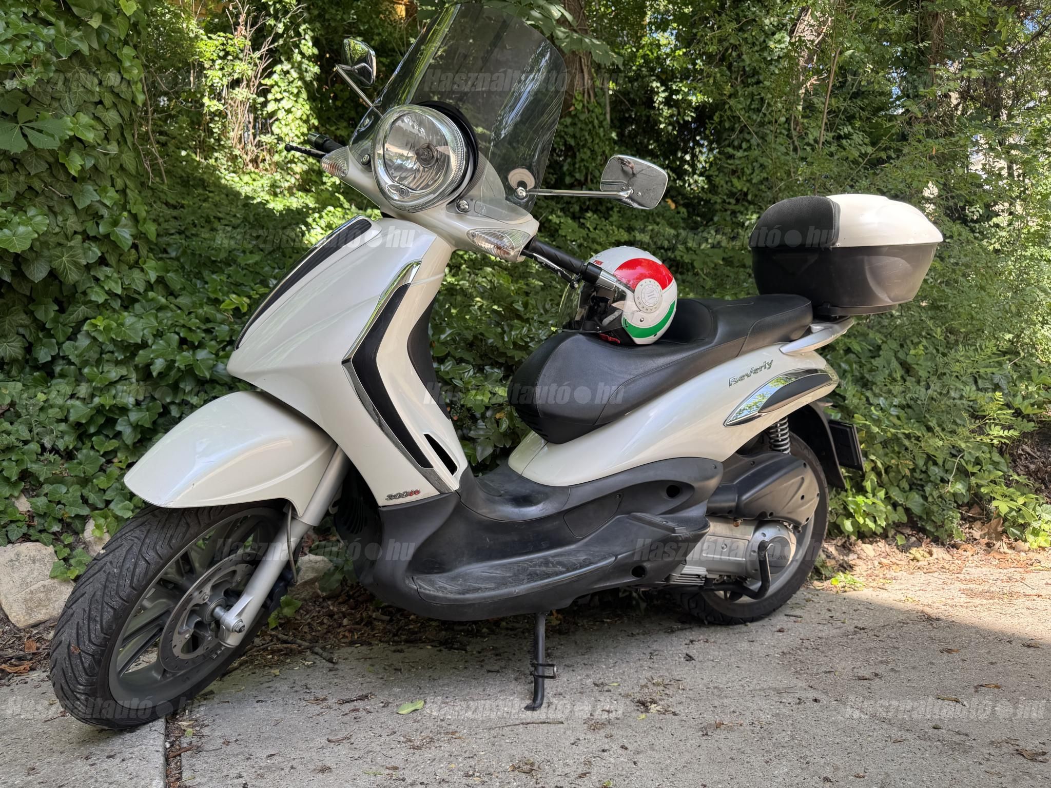 PIAGGIO BEVERLY 2010 - 1