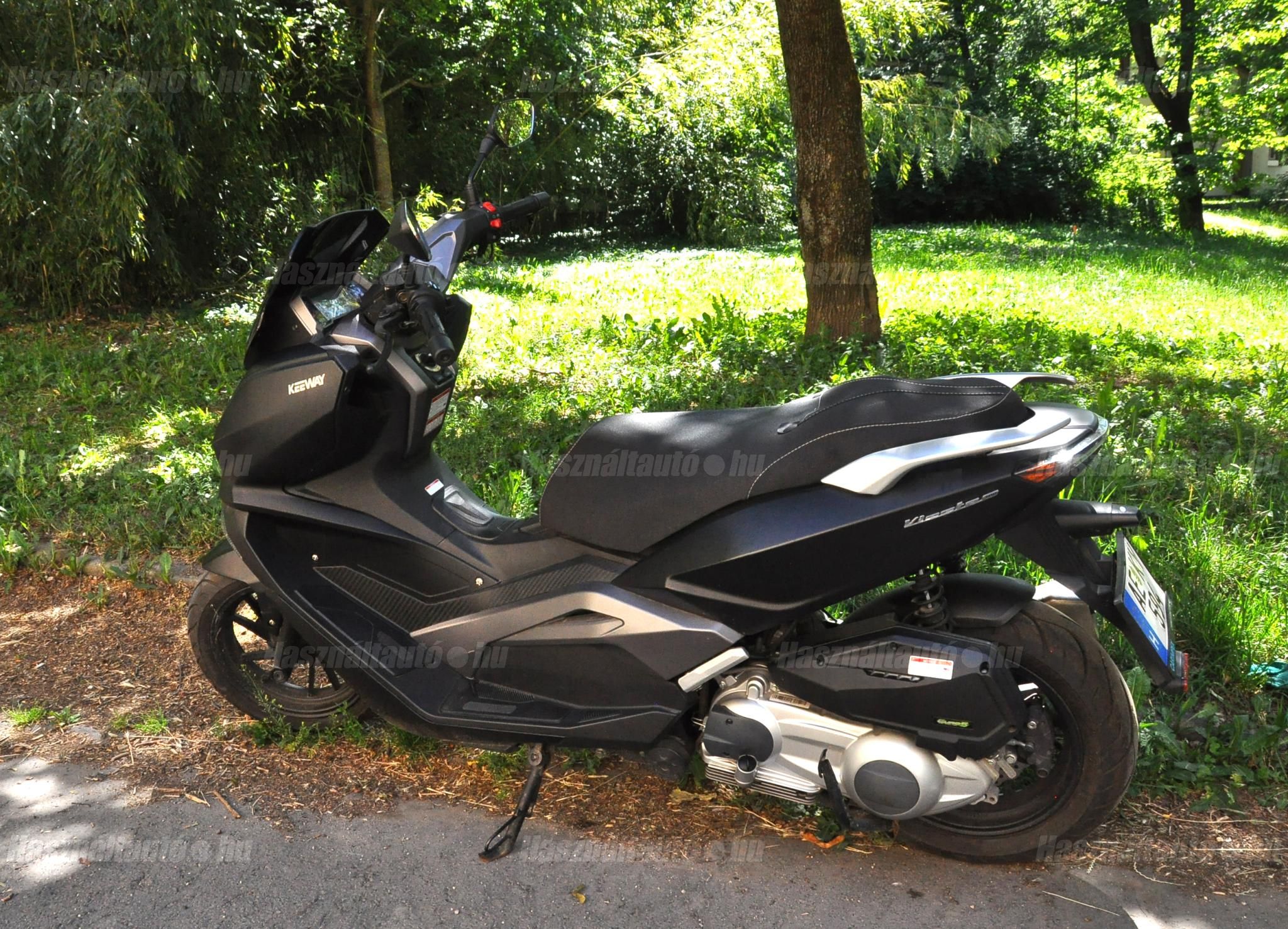 KEEWAY VIESTE 300 2022/1 - 1