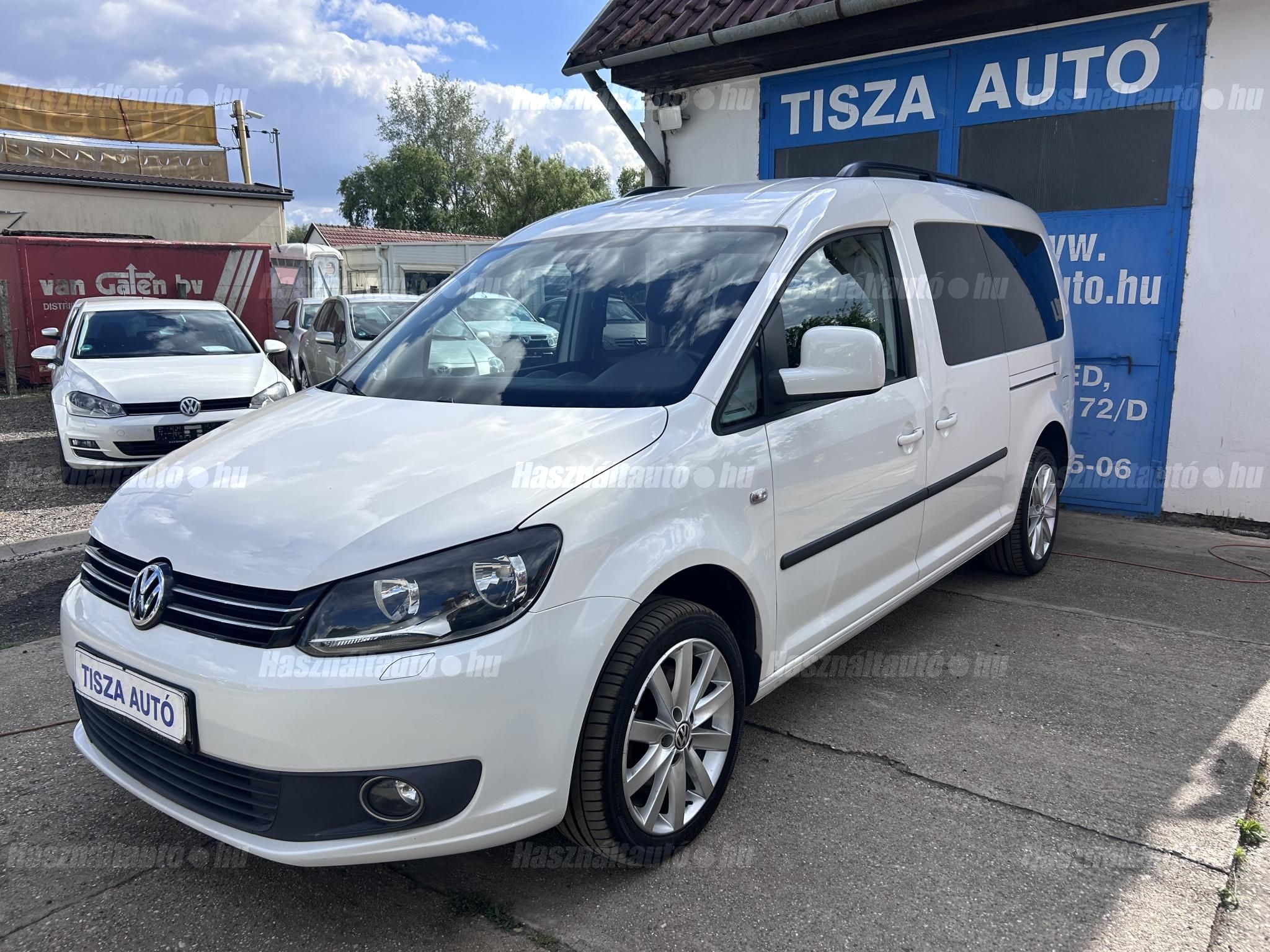 VOLKSWAGEN CADDY MAXI 2012/5 - 1