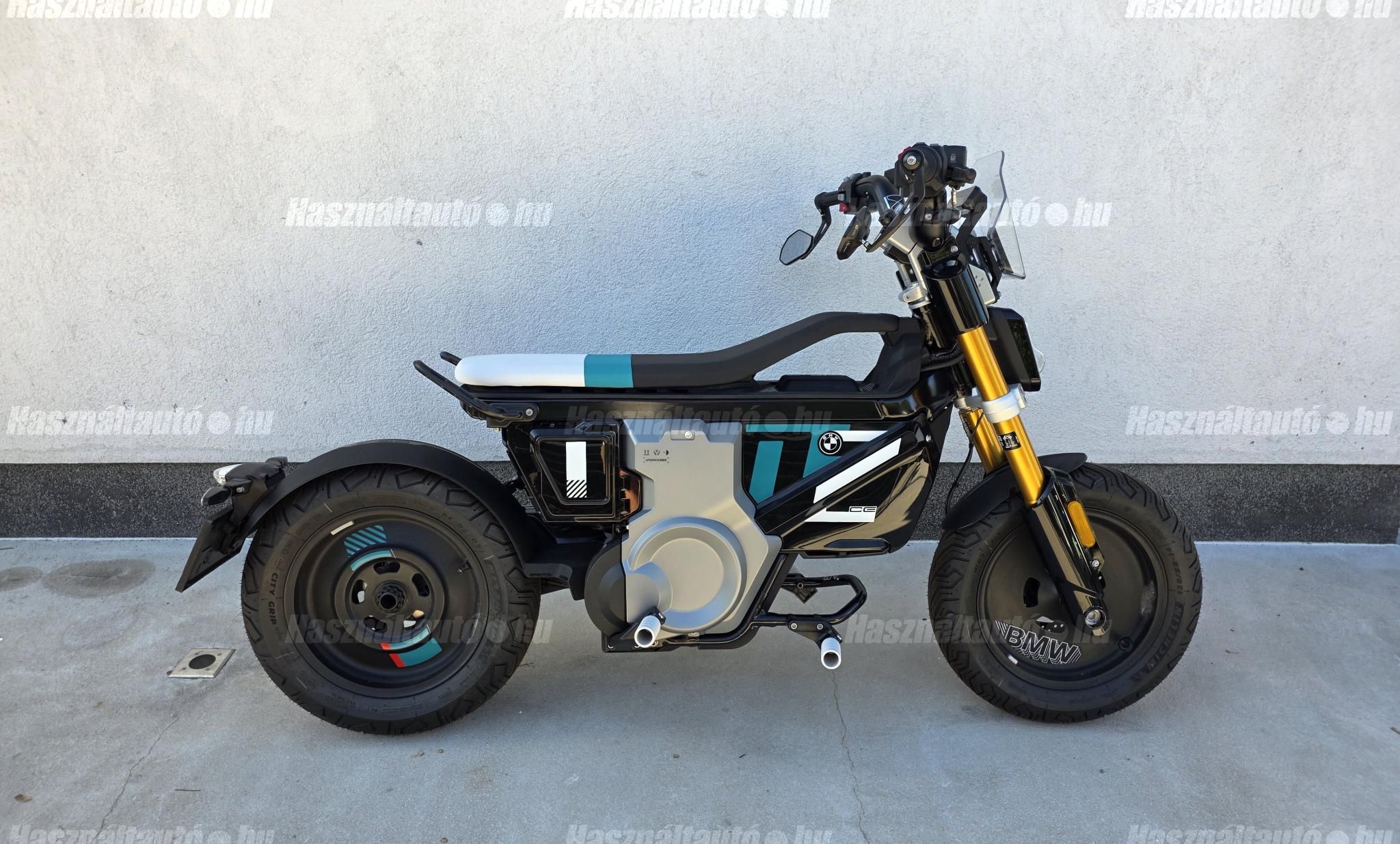 BMW CE 02 2024 - 1