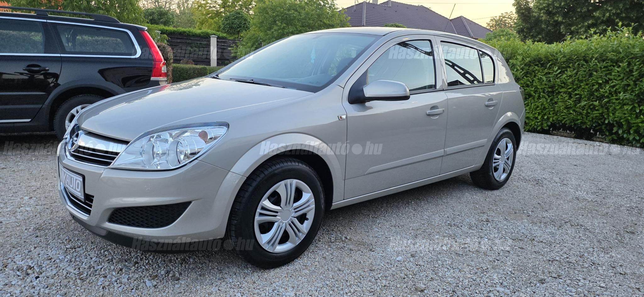 OPEL ASTRA H 2009/3 - 1