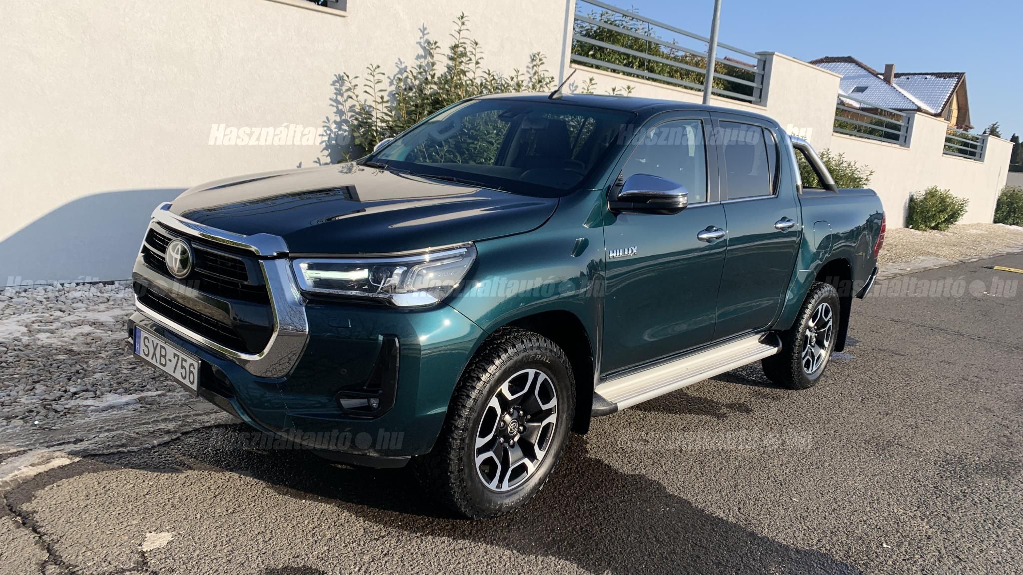 TOYOTA HILUX 2021/9 - 1