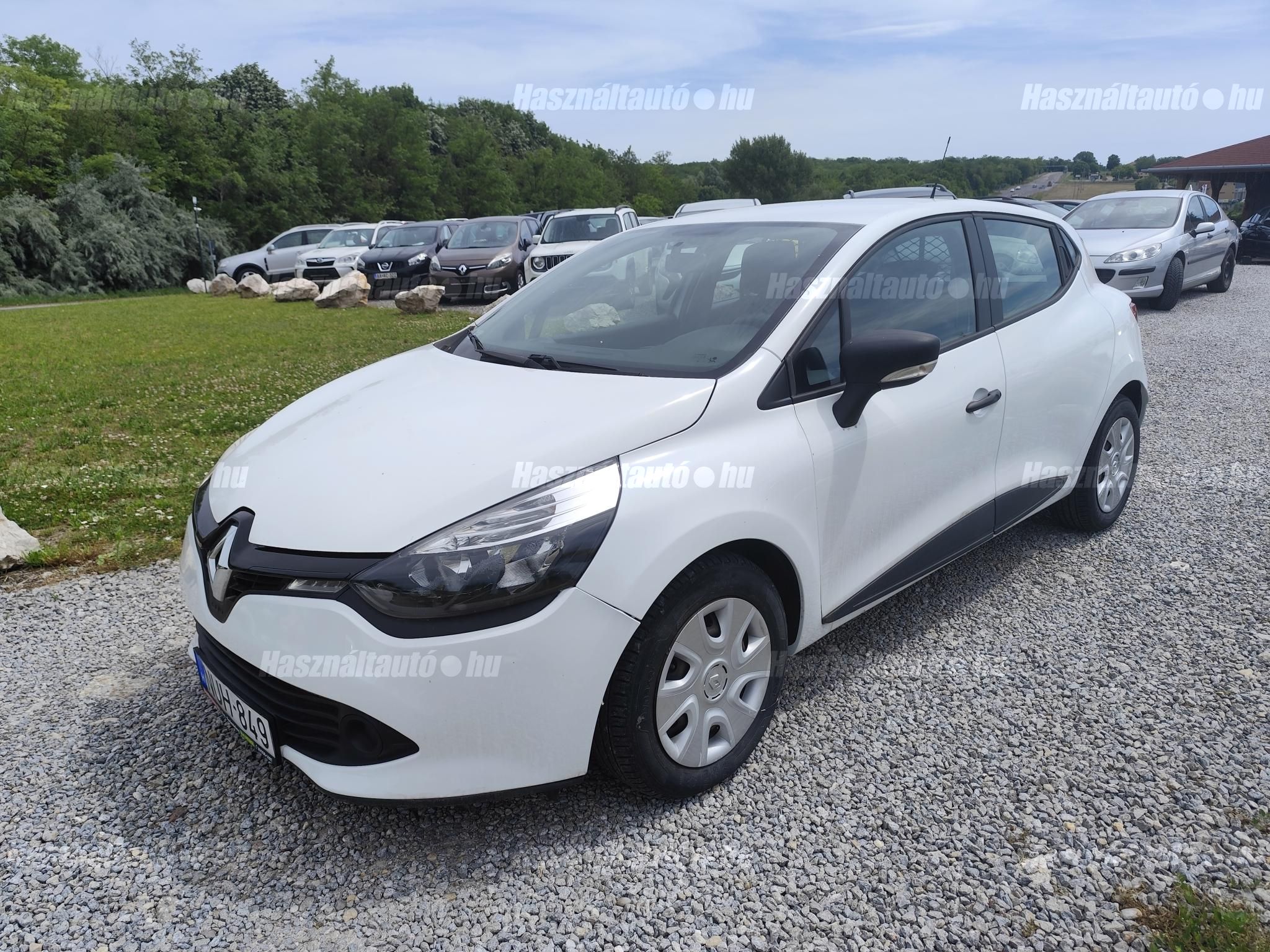 RENAULT CLIO 2016/8 - 1