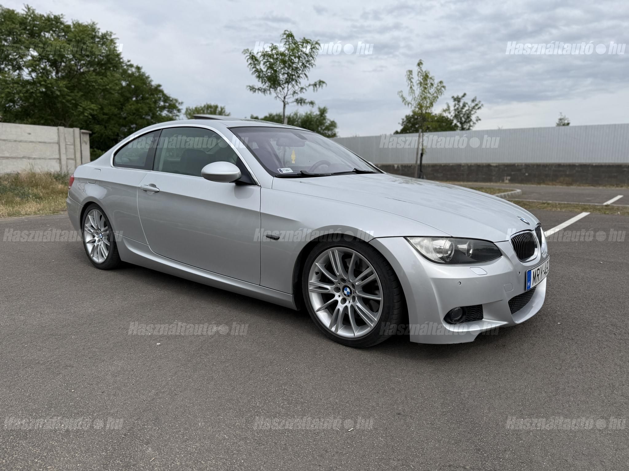 BMW 330 2006/10 - 1