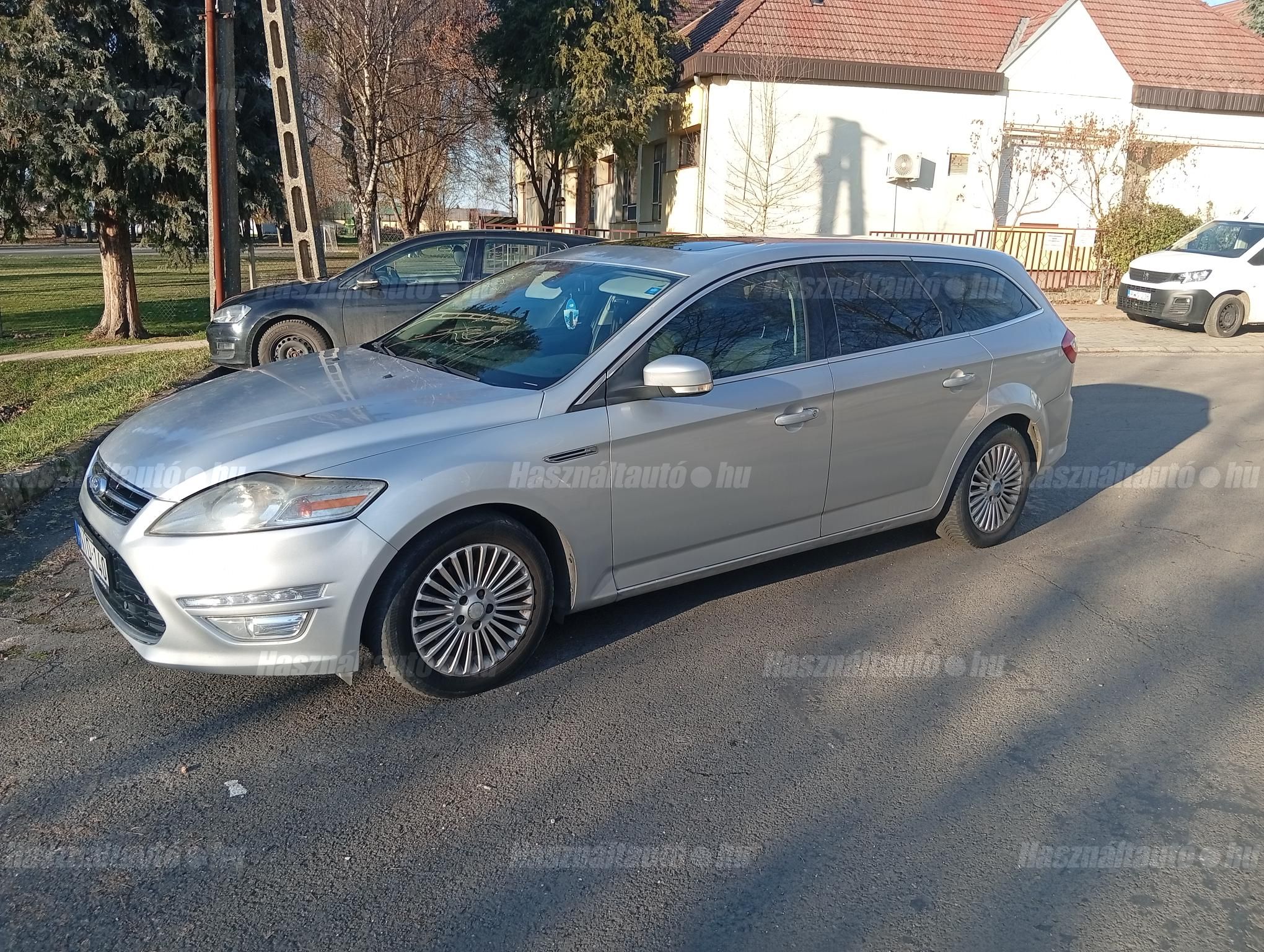 FORD MONDEO 2011/4 - 1
