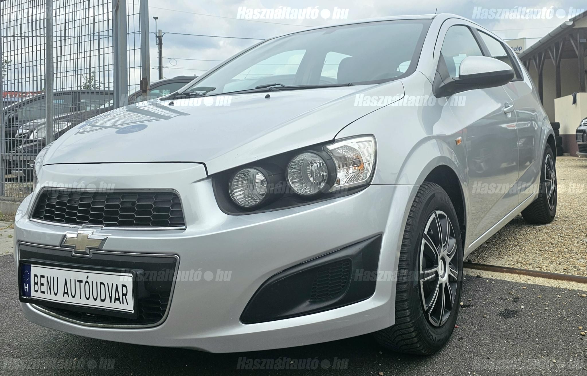 CHEVROLET AVEO 2013/6 - 1