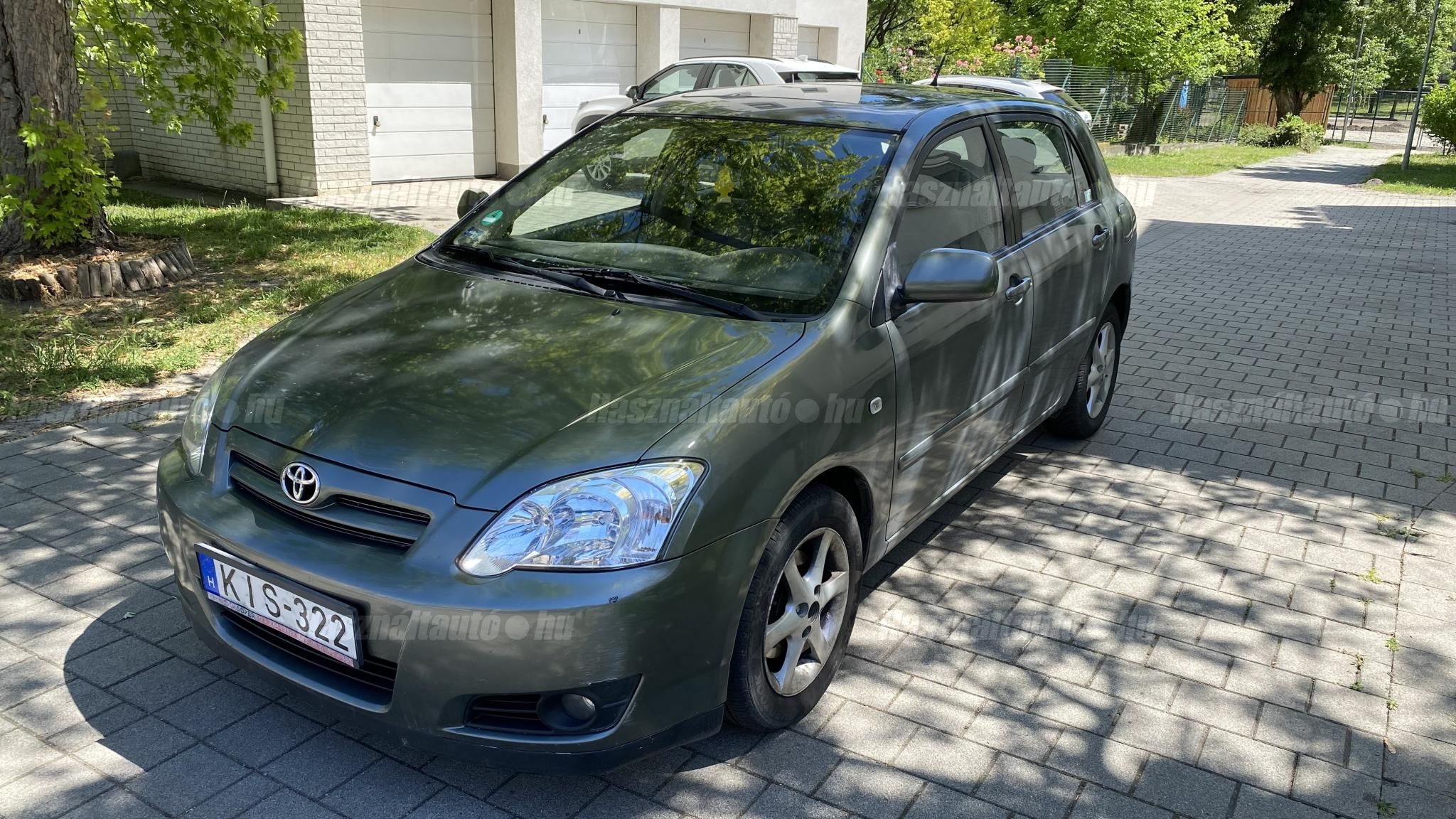 TOYOTA COROLLA 2006/10 - 1