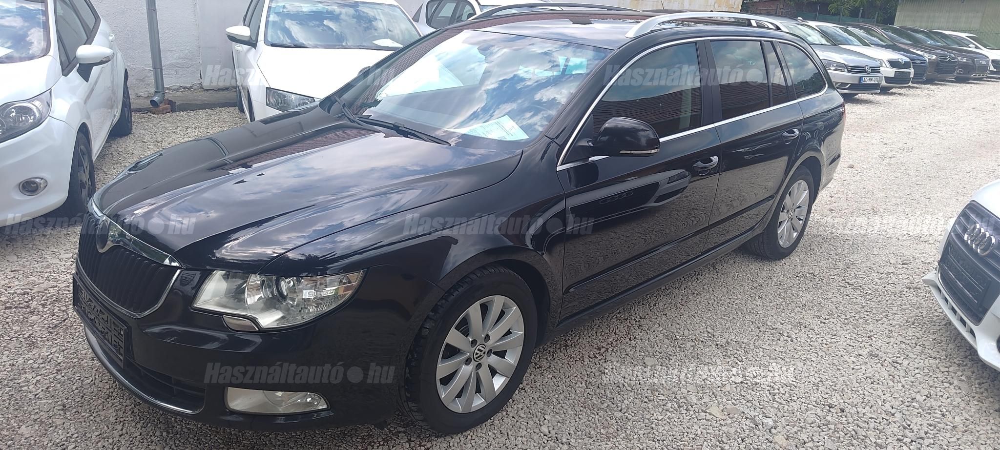 SKODA SUPERB 2011/10 - 1