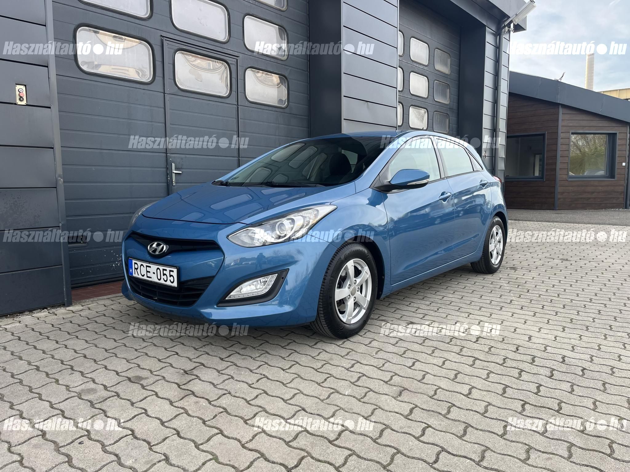 HYUNDAI I30 2012/10 - 1