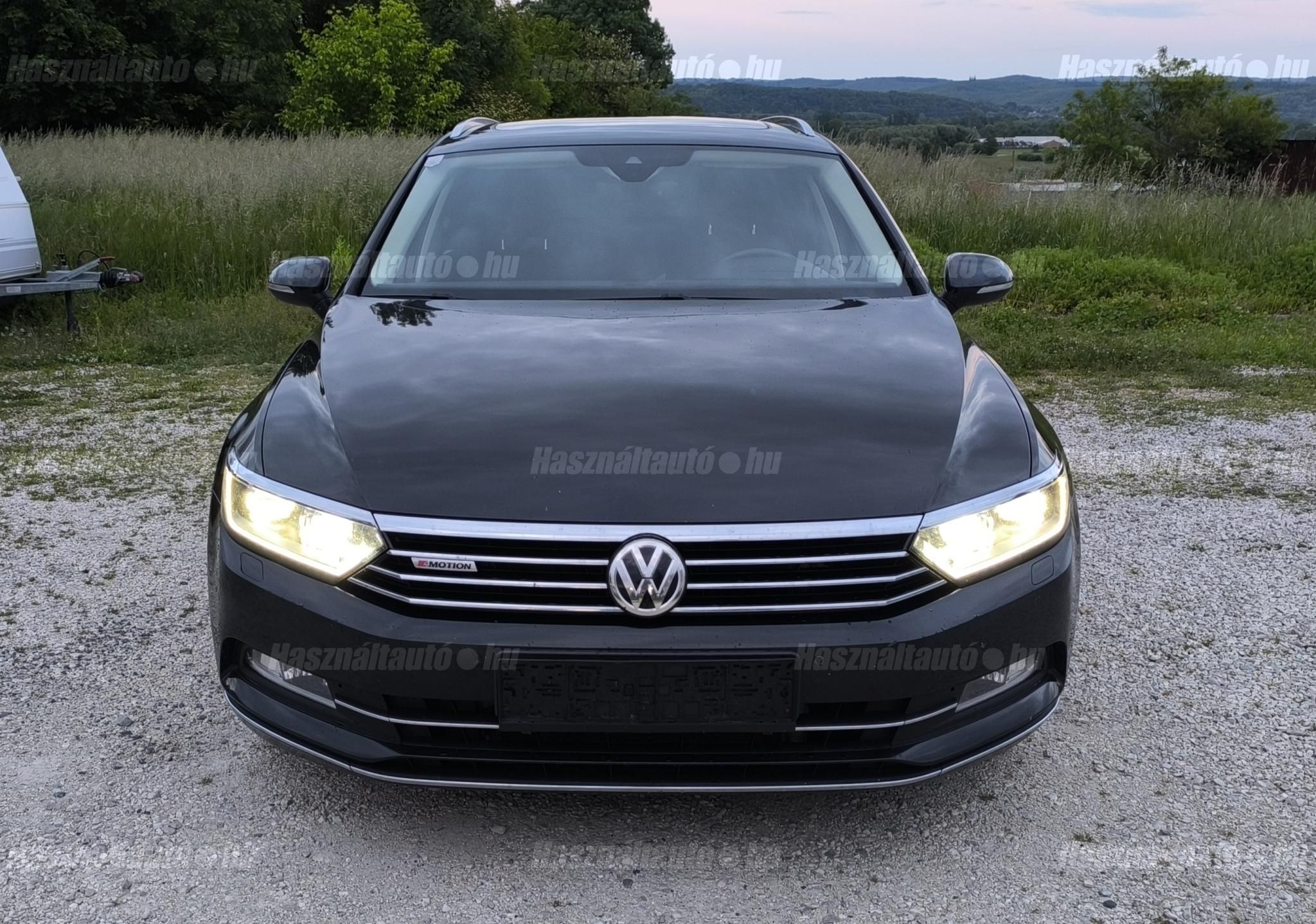 VOLKSWAGEN PASSAT VIII 2016/3 - 1