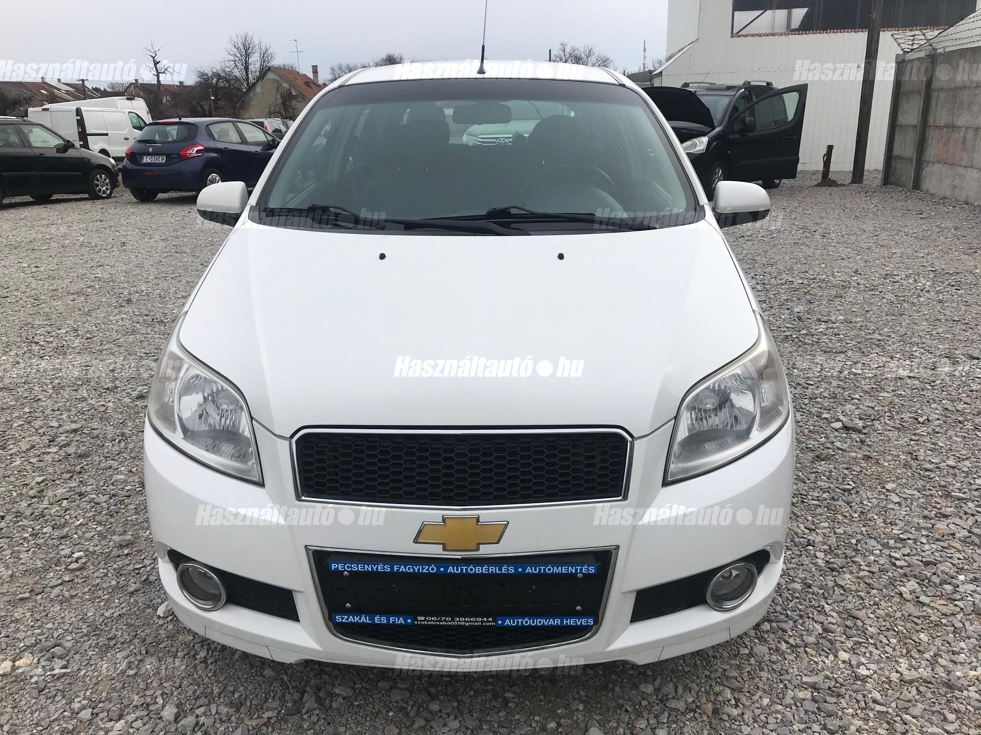 CHEVROLET AVEO 2010/3 - 1