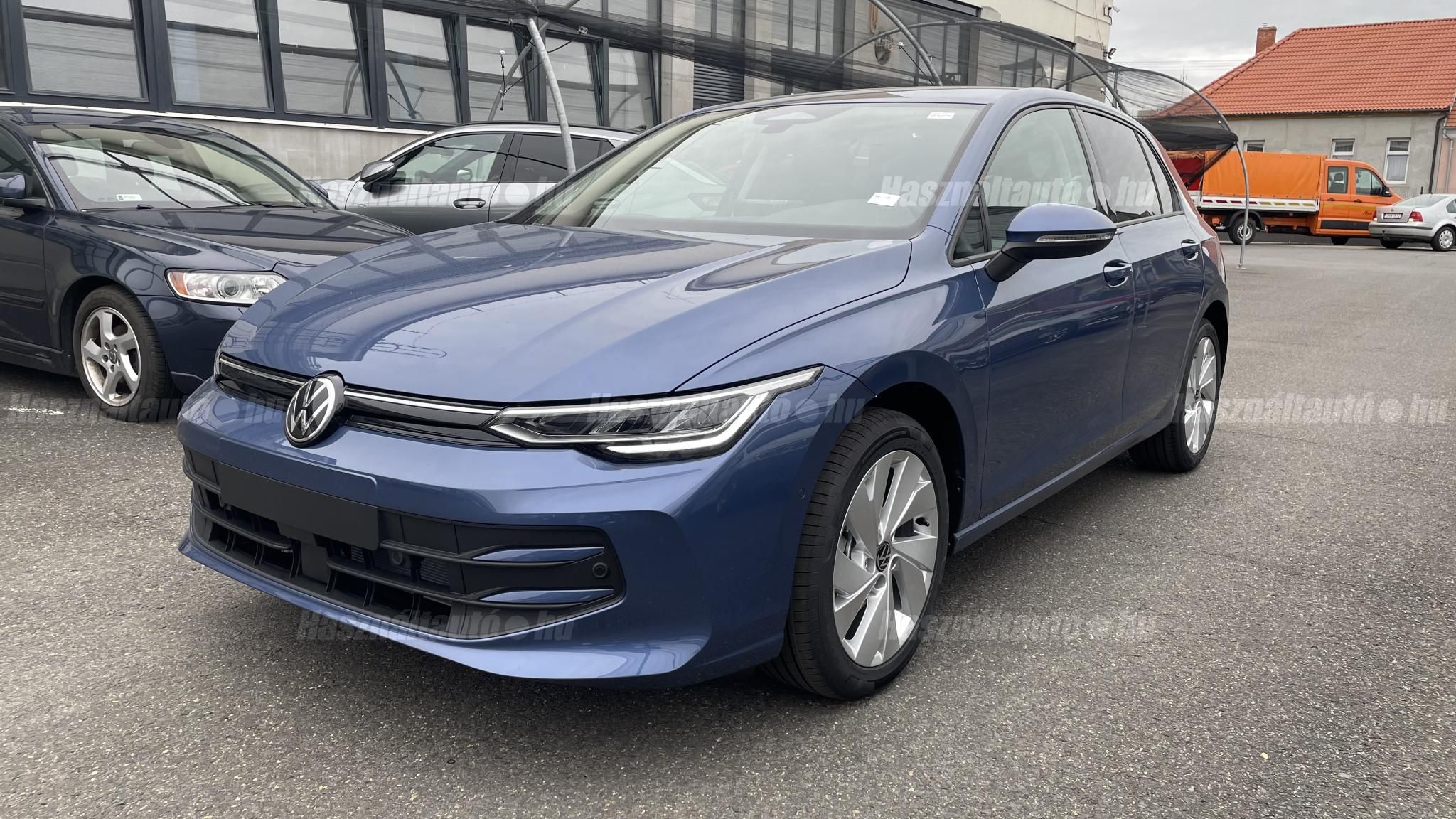 VOLKSWAGEN GOLF VIII 2026 - 1