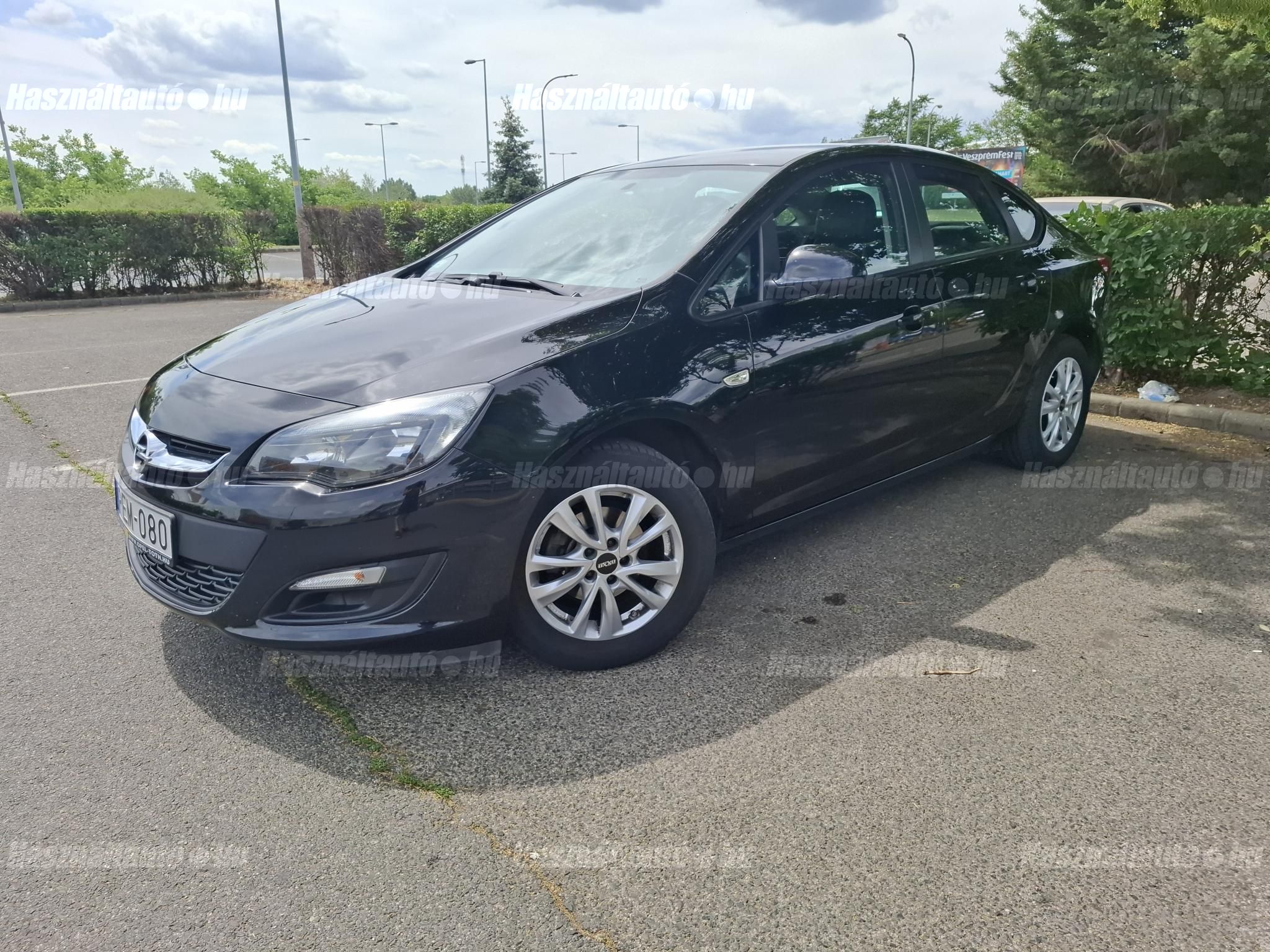 OPEL ASTRA J 2017/7 - 1