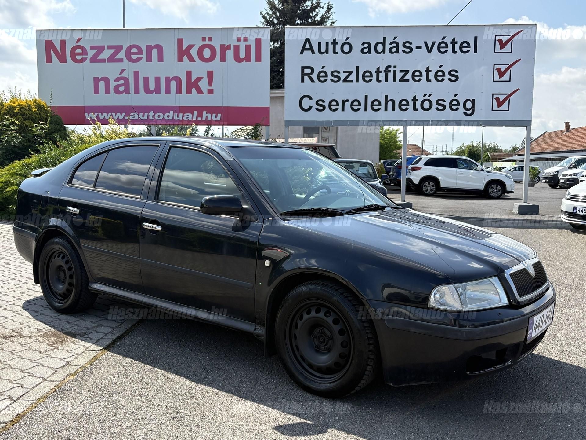 SKODA OCTAVIA 2002/8 - 1
