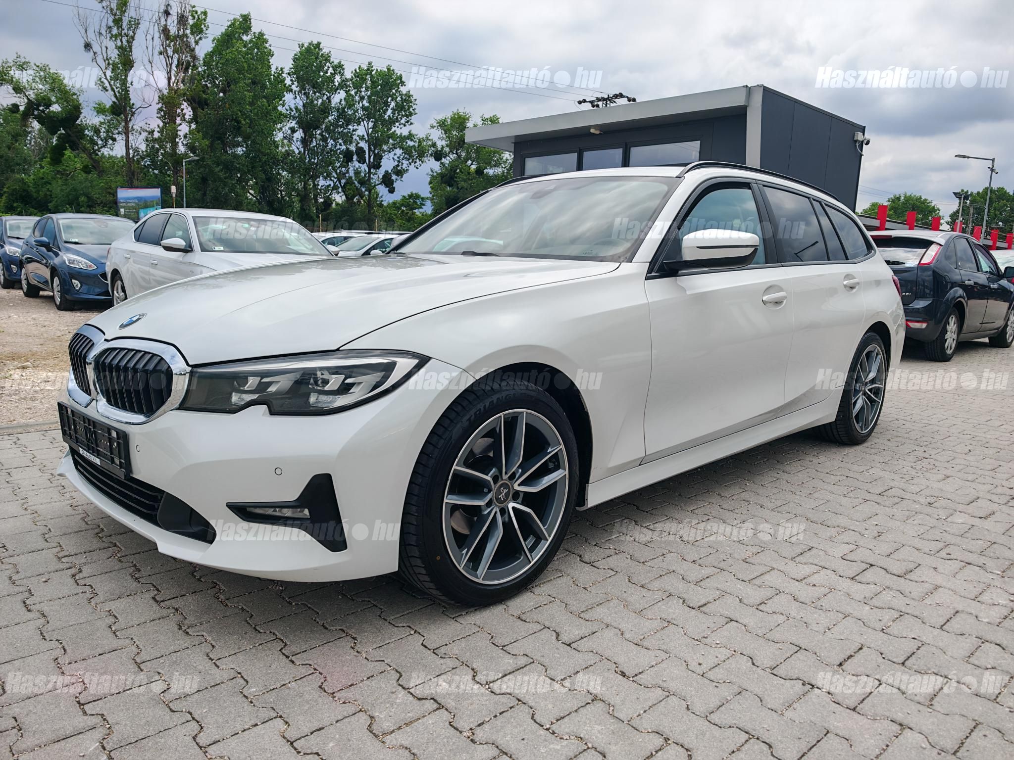 BMW 318 2020/5 - 1