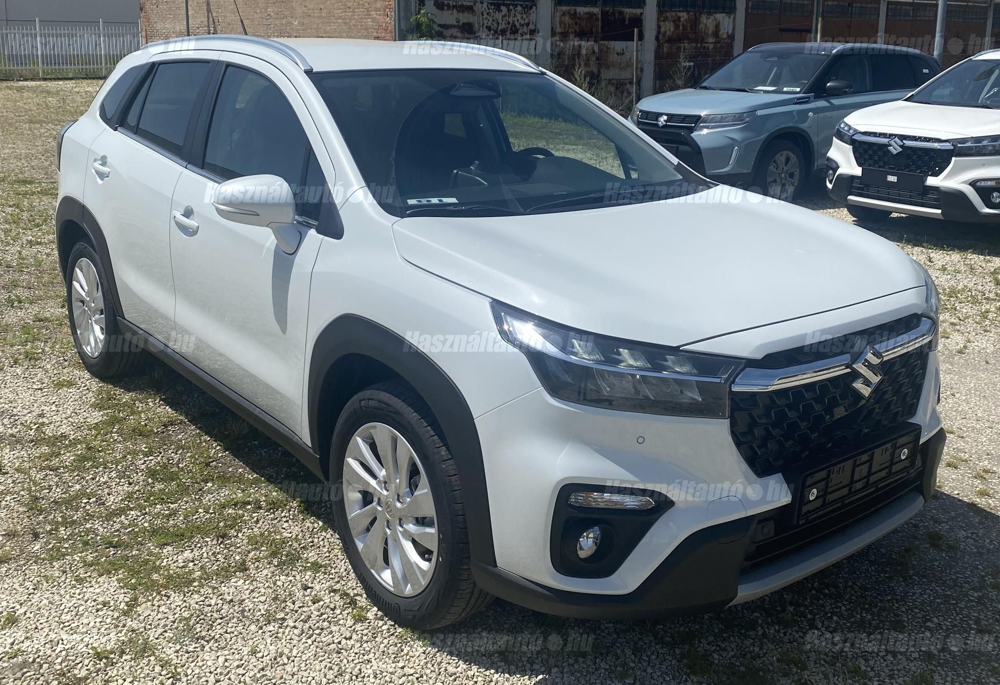 SUZUKI S-CROSS 2026 - 1