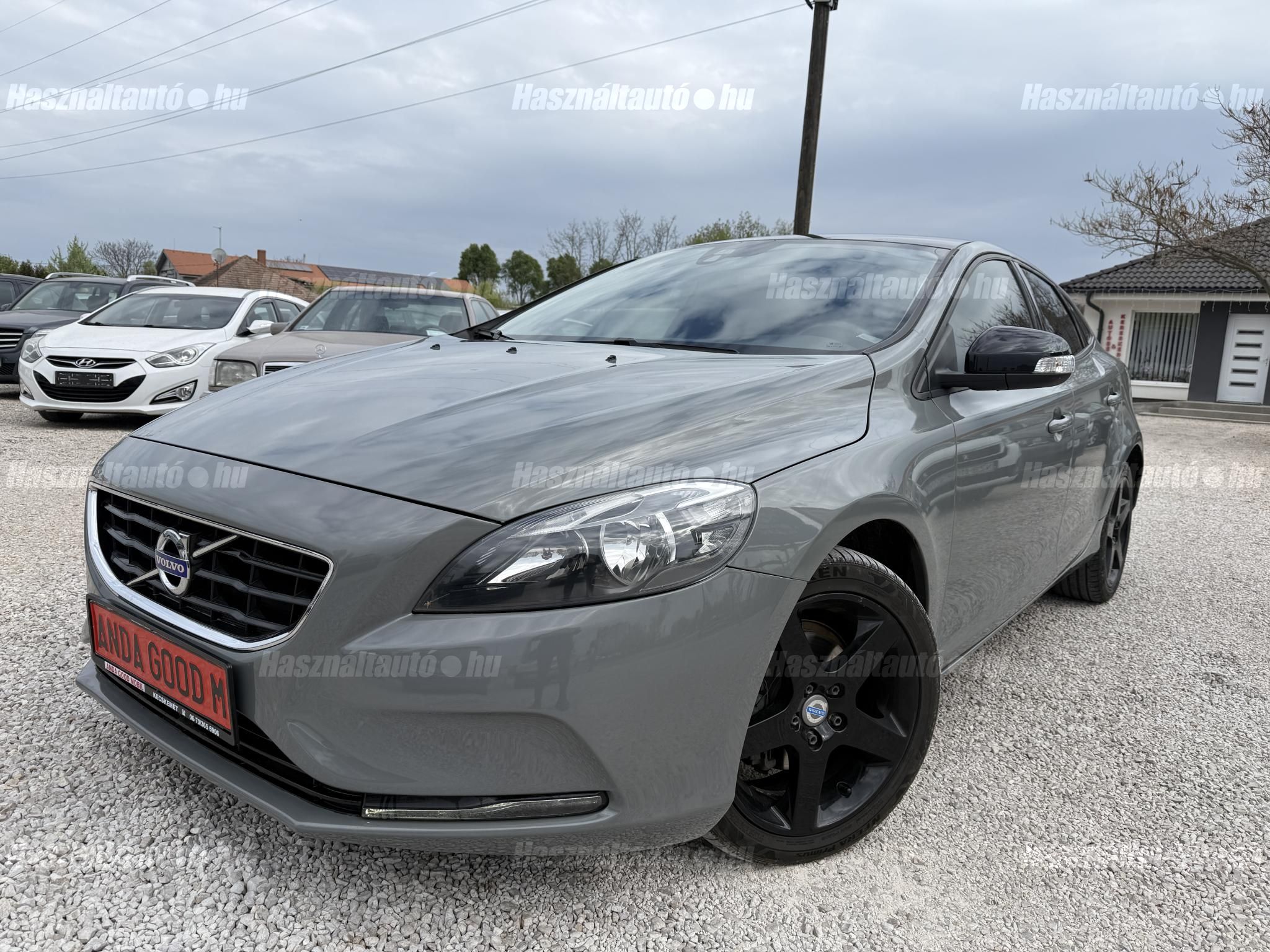 VOLVO V40 2014/2 - 1