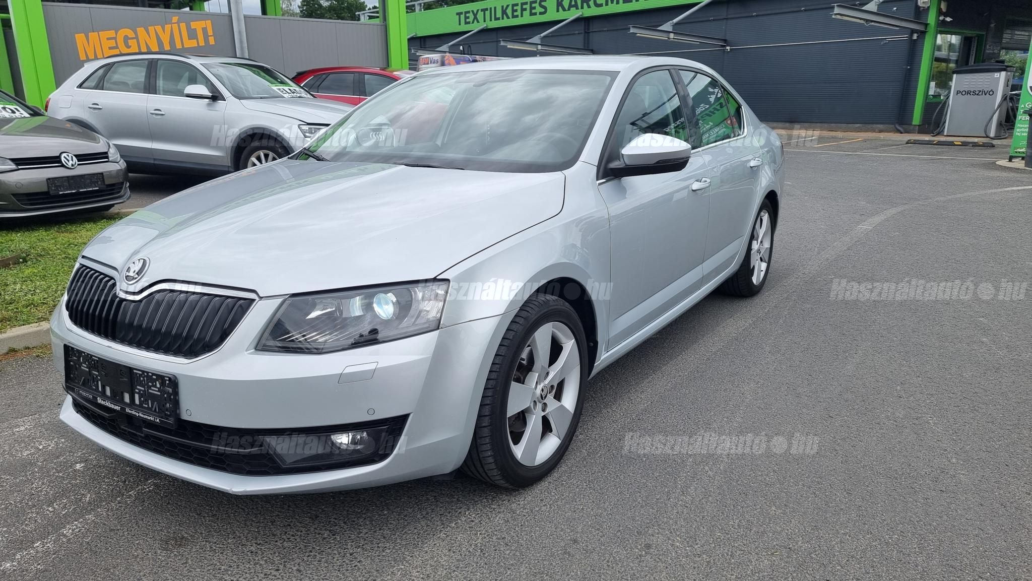 SKODA OCTAVIA 2015/7 - 1