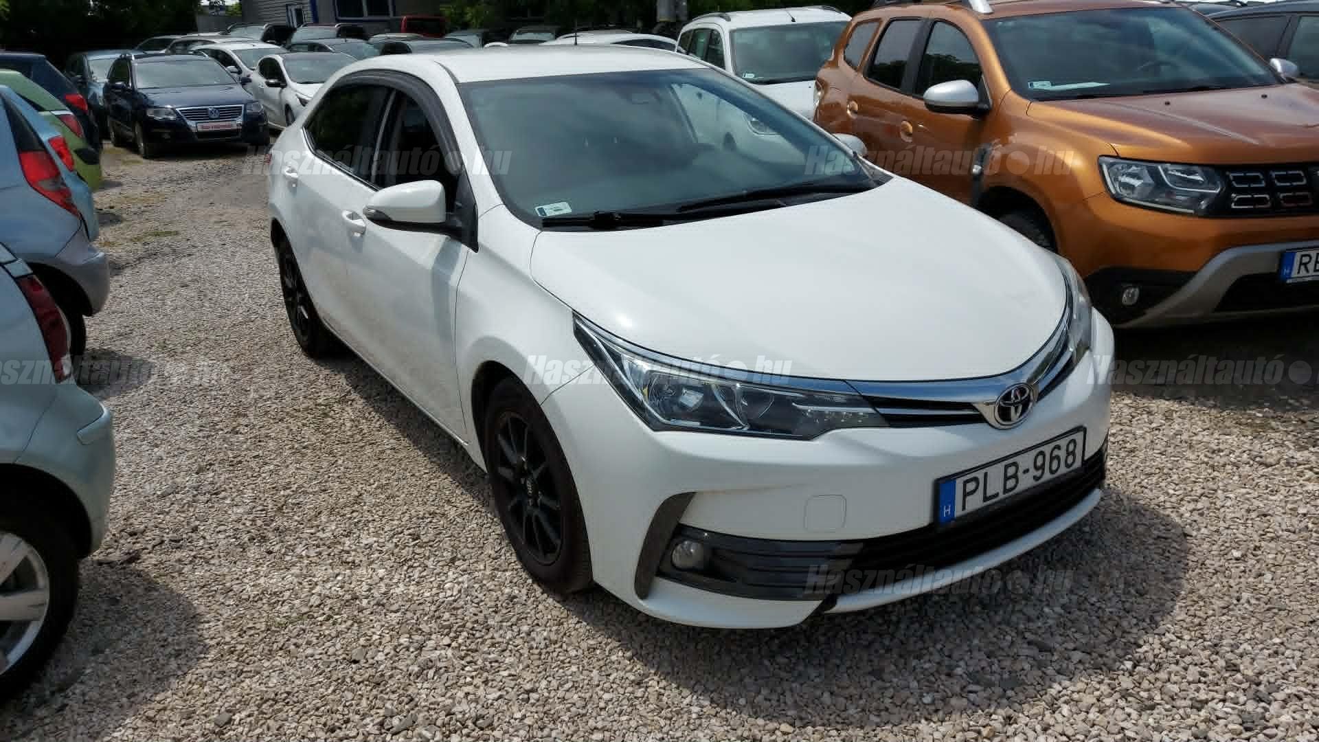 TOYOTA COROLLA 2017/10 - 1