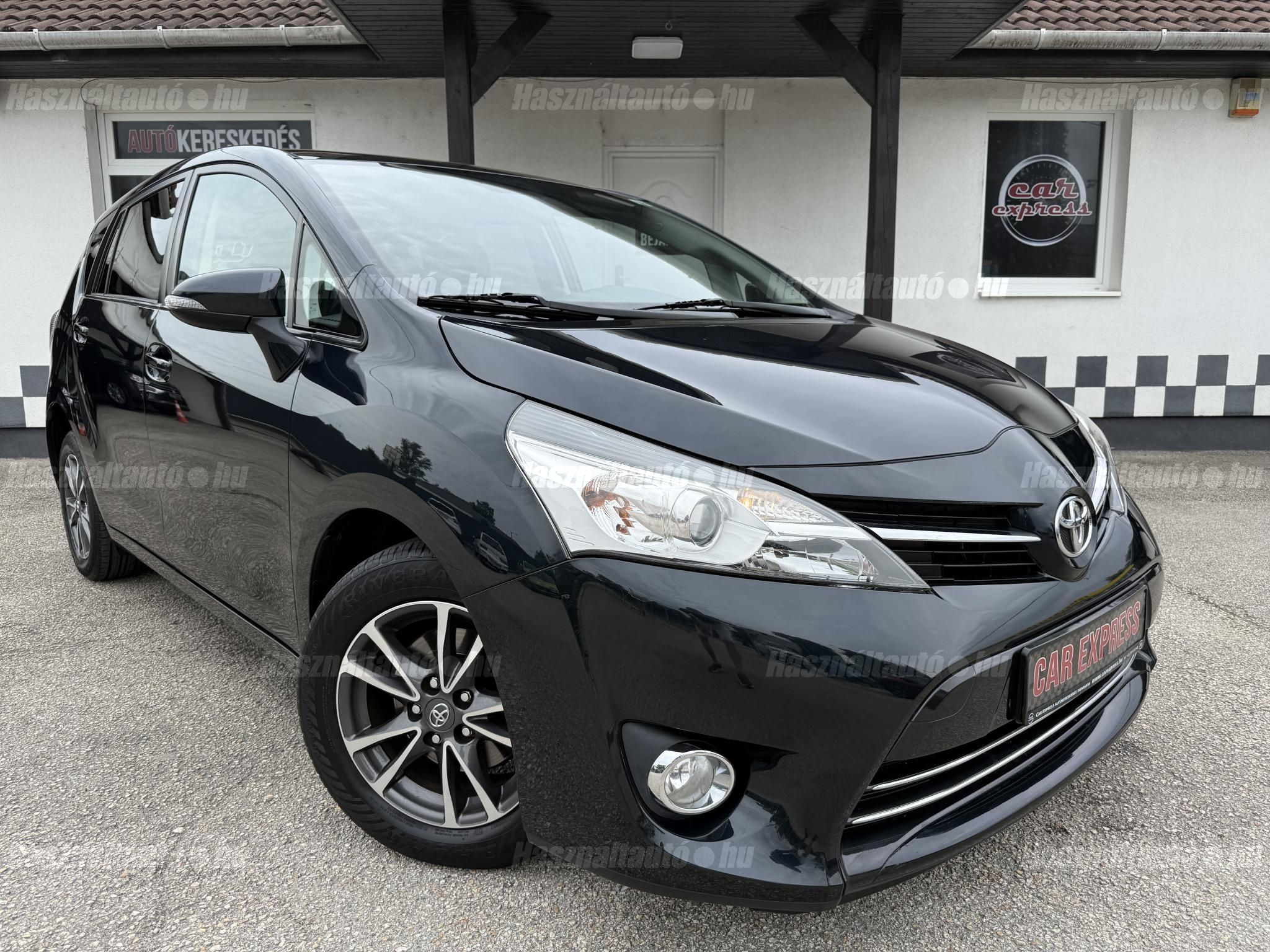TOYOTA VERSO 2014/4 - 1