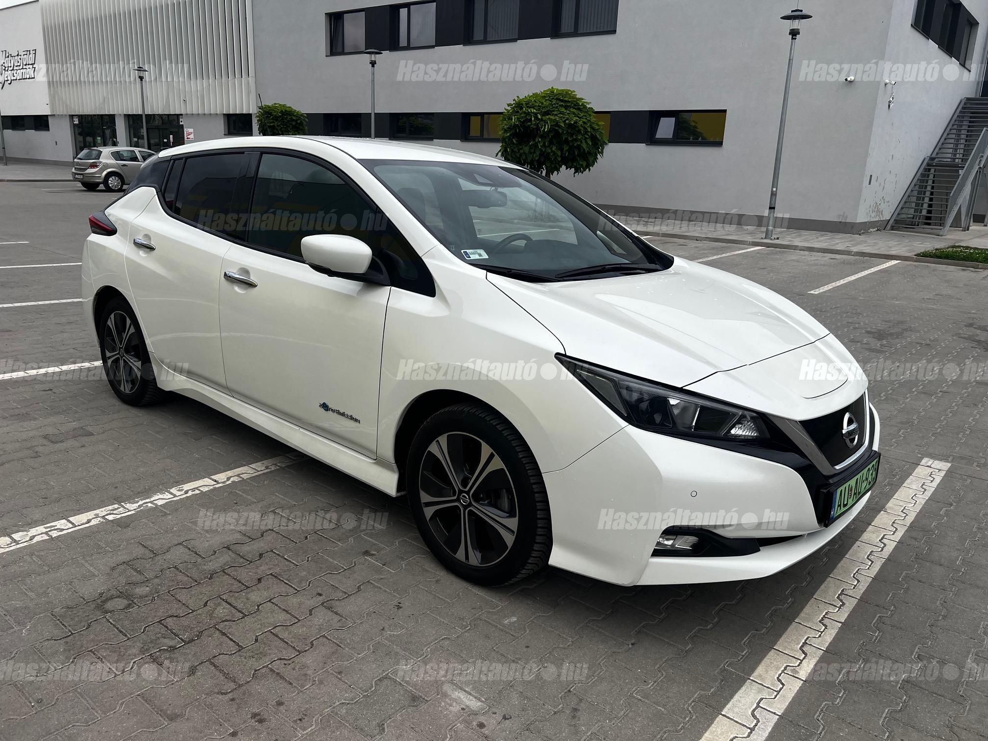 NISSAN LEAF 2019/5 - 1