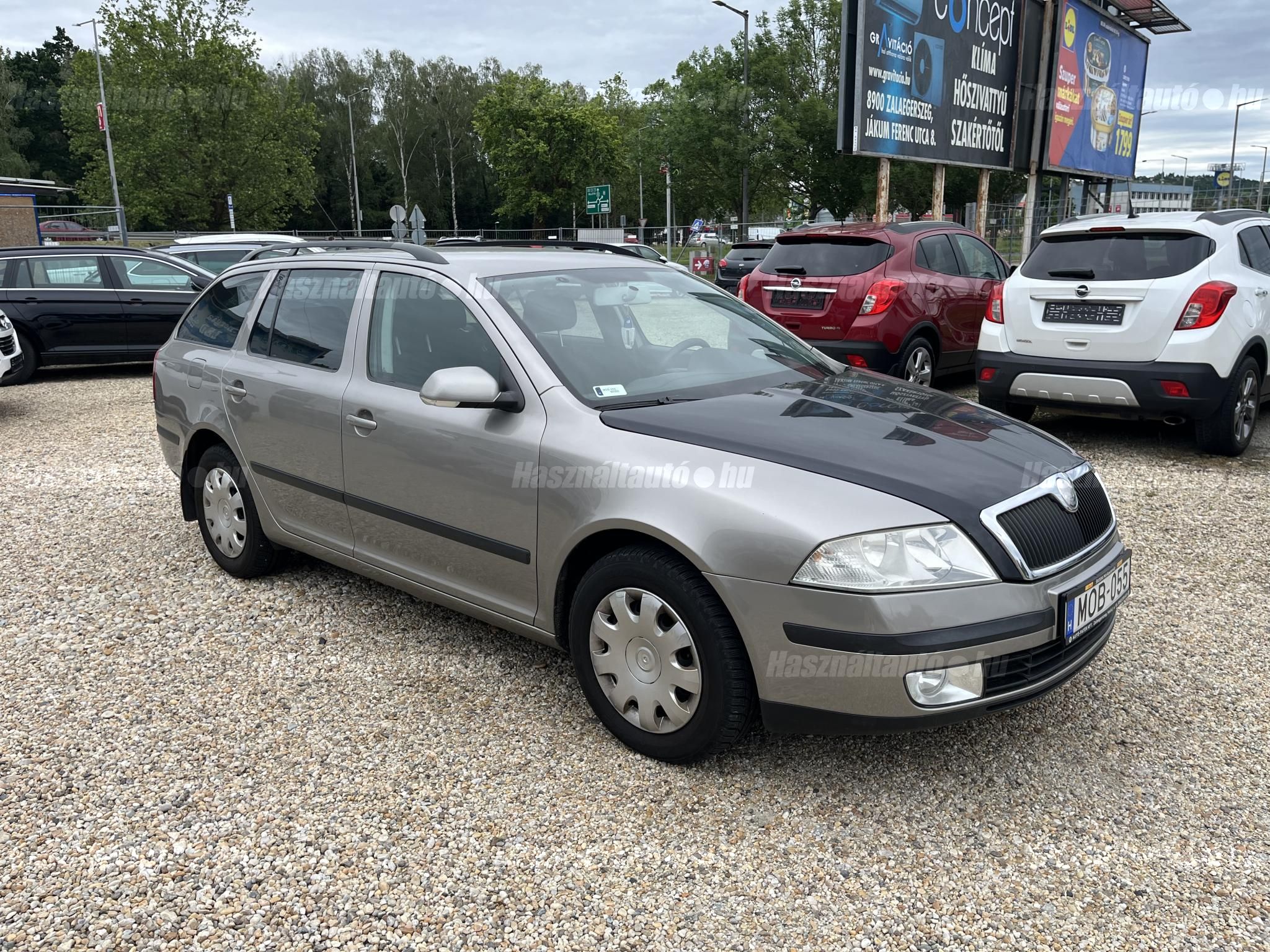 SKODA OCTAVIA 2009/3 - 1