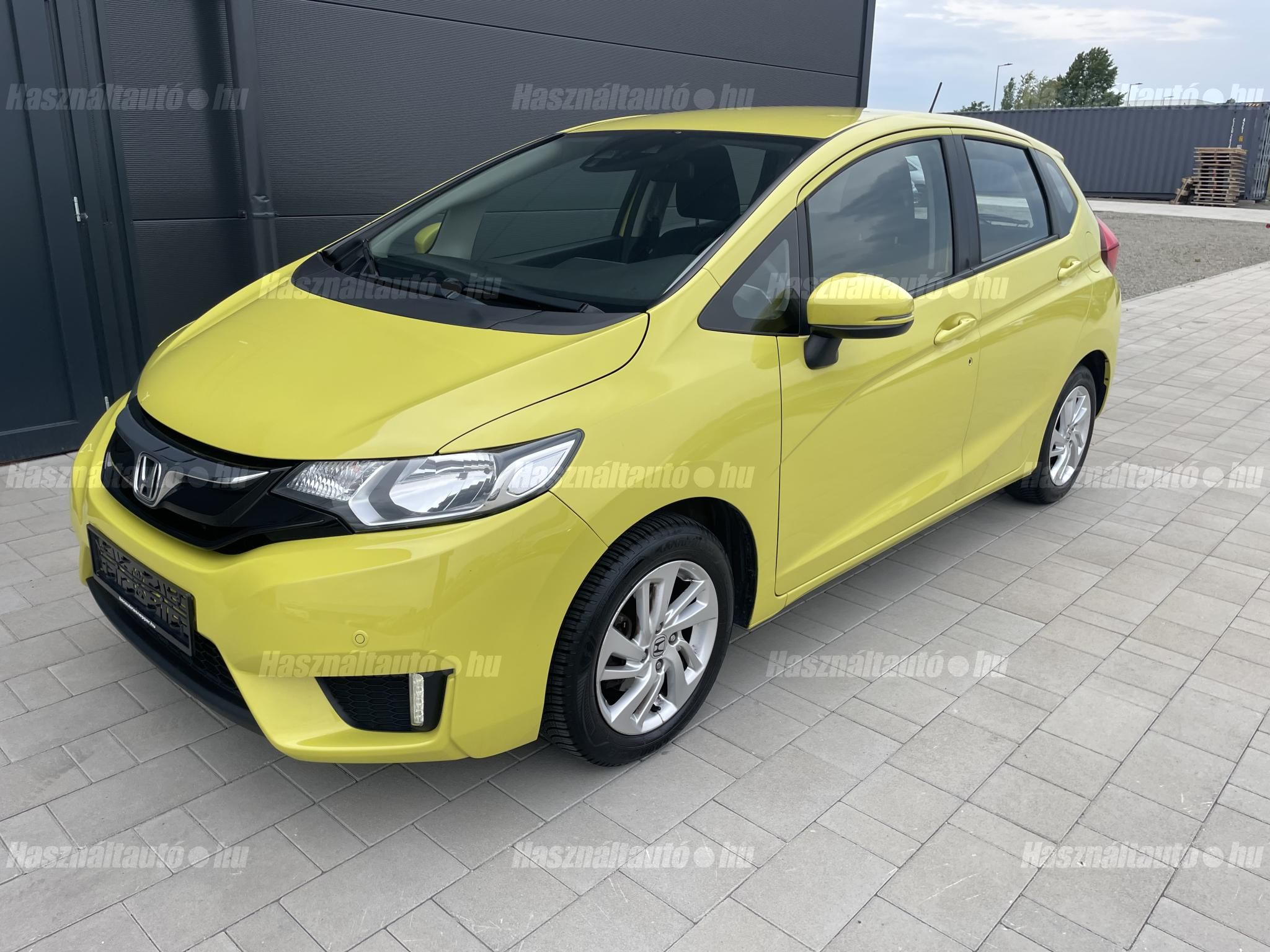 HONDA JAZZ 2015/10 - 1