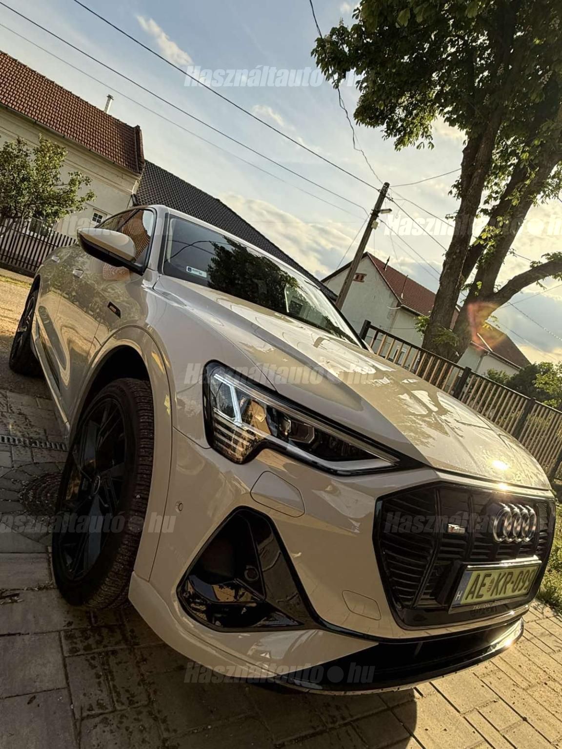 AUDI E-TRON 2021/9 - 1