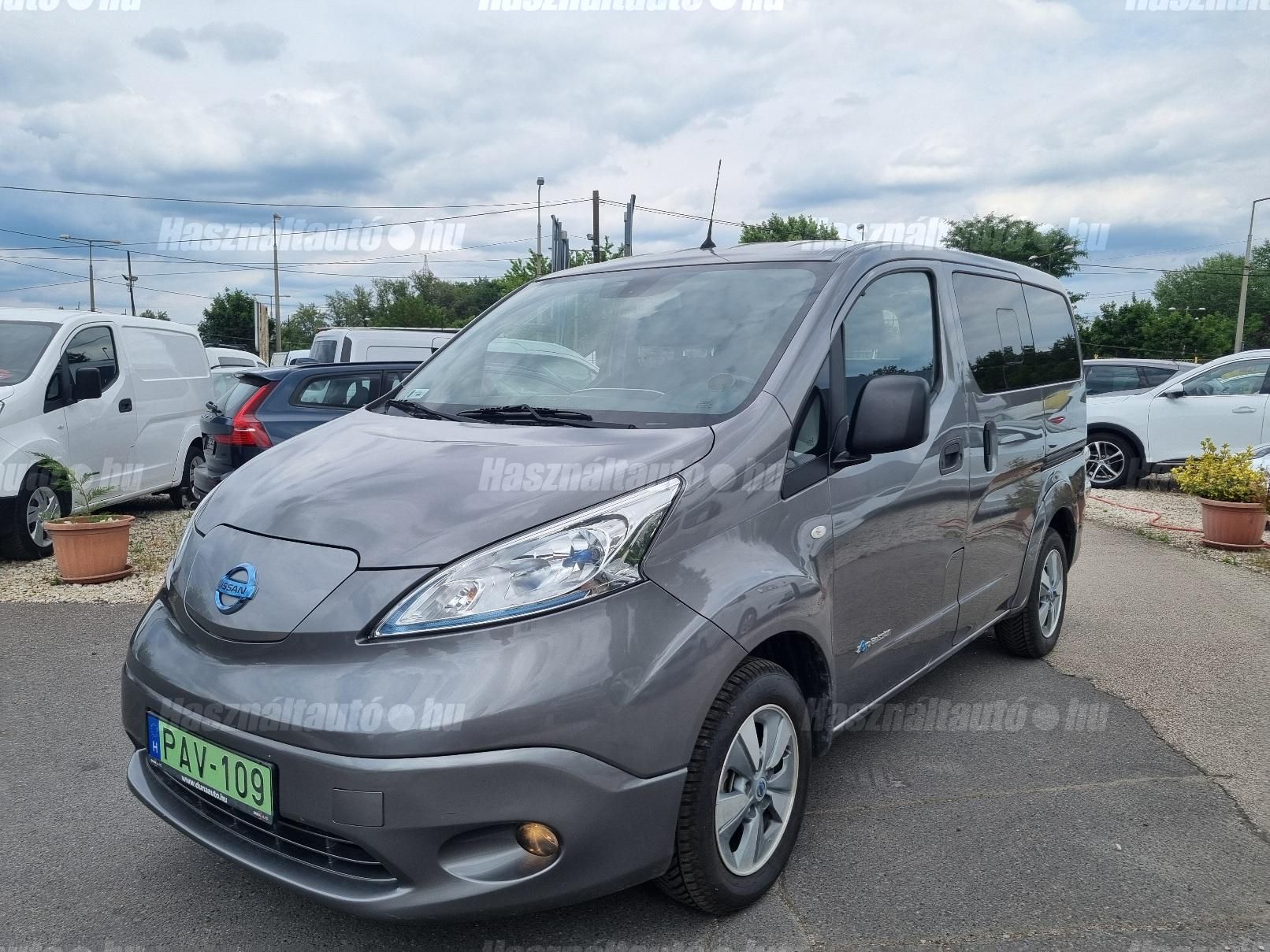 NISSAN NV200 2017/6 - 1