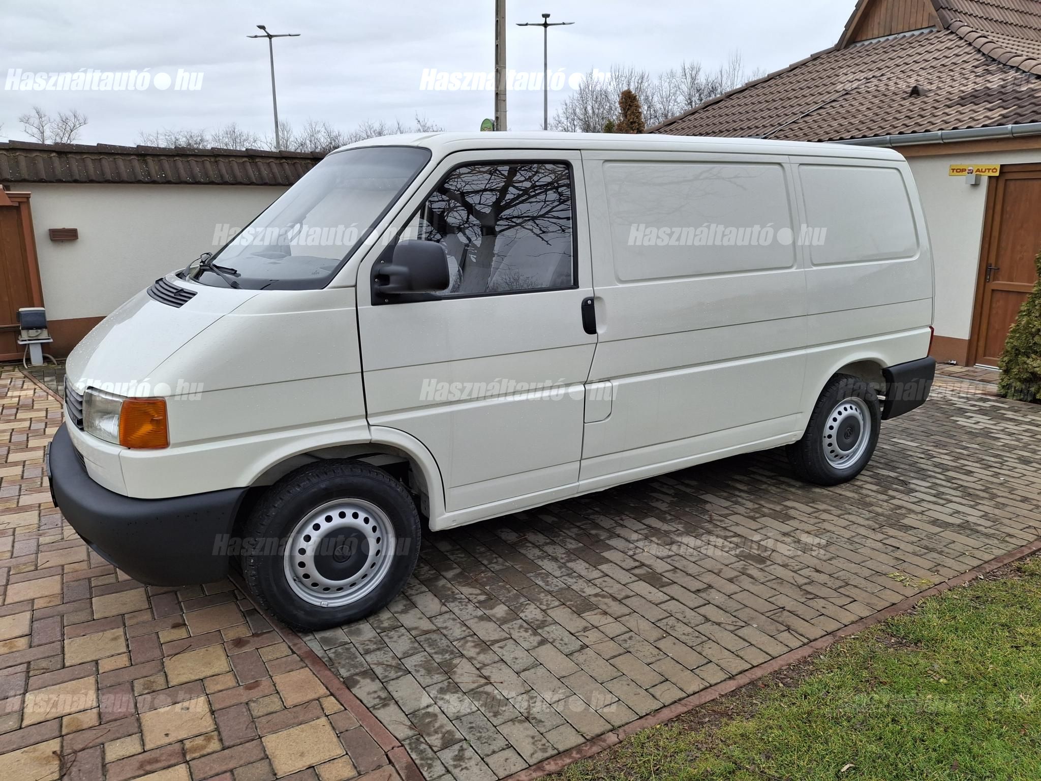 VOLKSWAGEN TRANSPORTER 2001/11 - 1