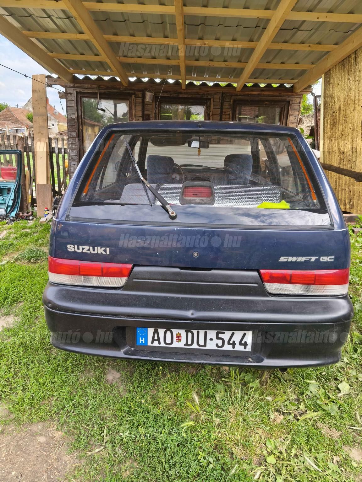 SUZUKI SWIFT 1998/6 - 1