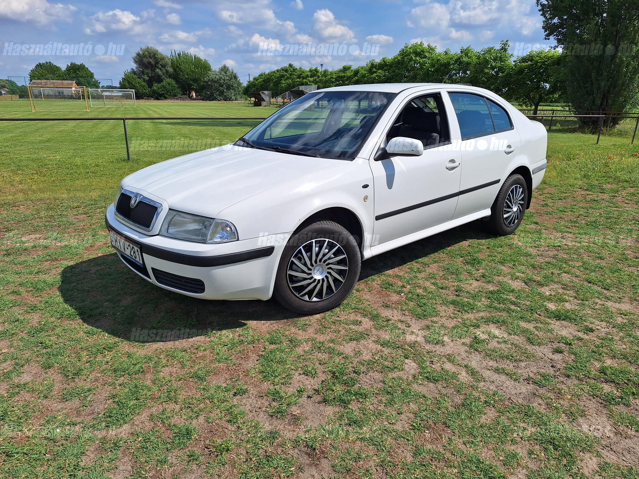 SKODA OCTAVIA 2002/2 - 1