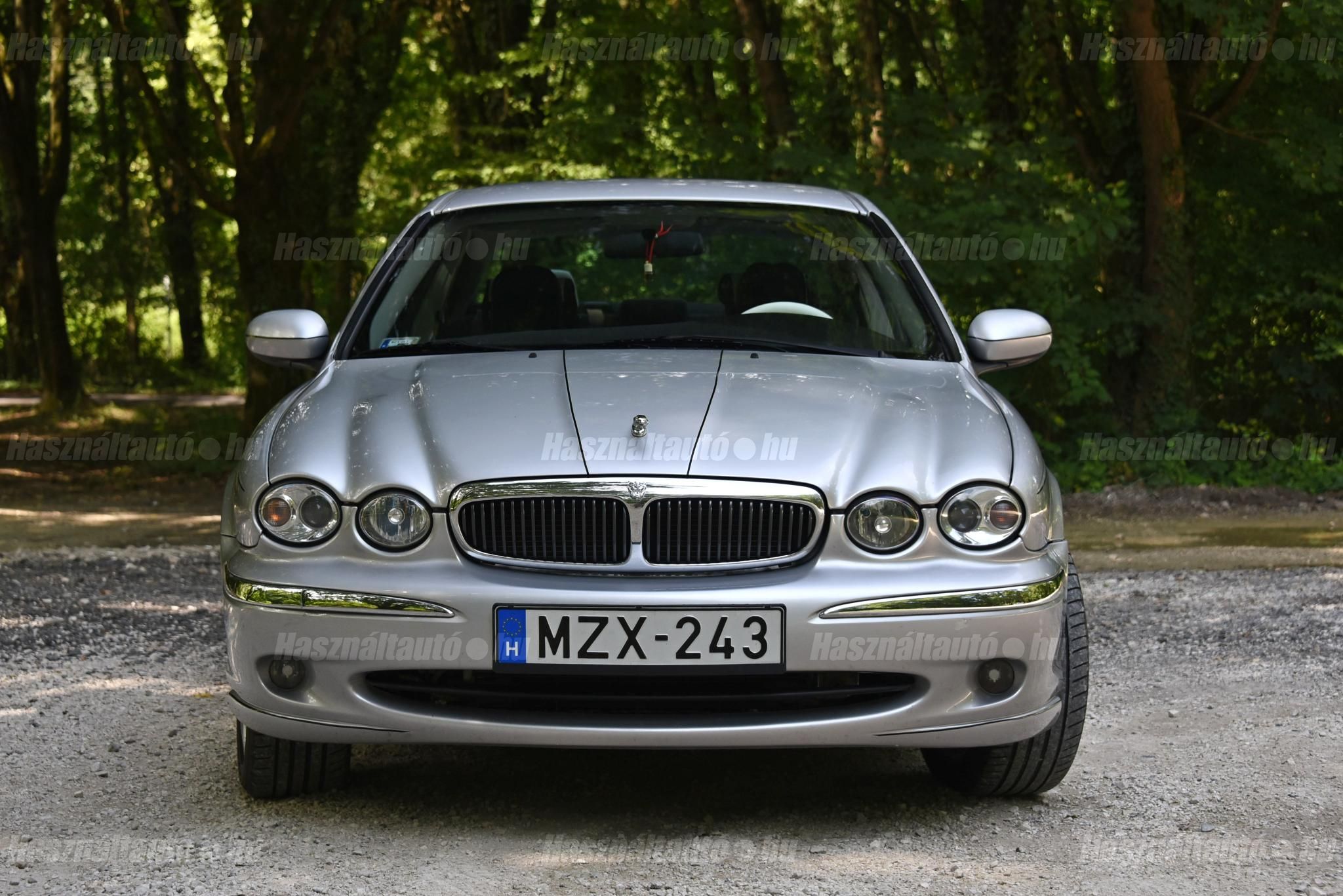JAGUAR X-TYPE 2002/12 - 1