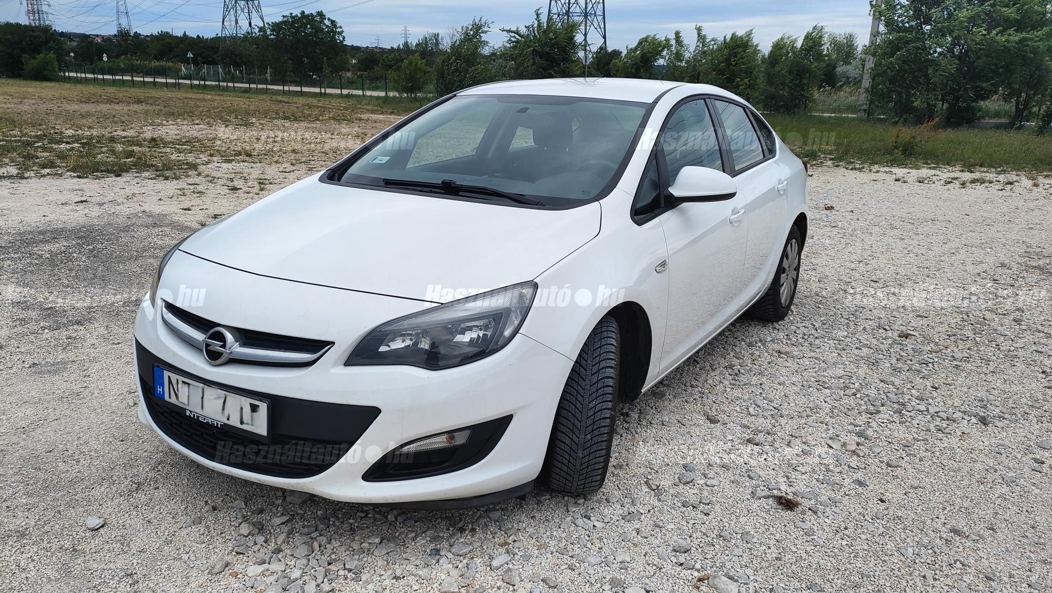 OPEL ASTRA J 2016/12 - 1