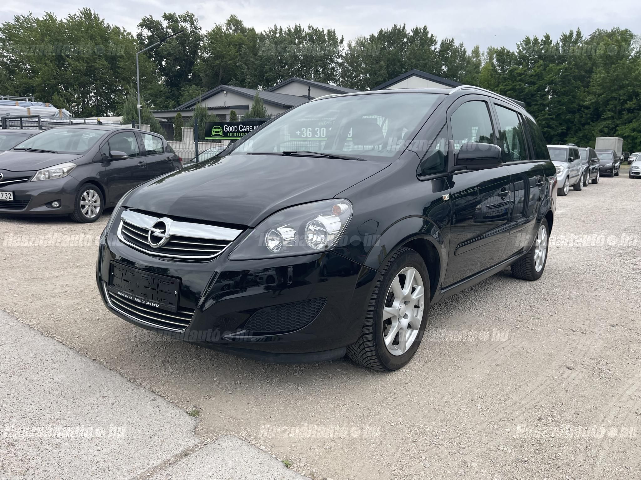 OPEL ZAFIRA B 2013/7 - 1