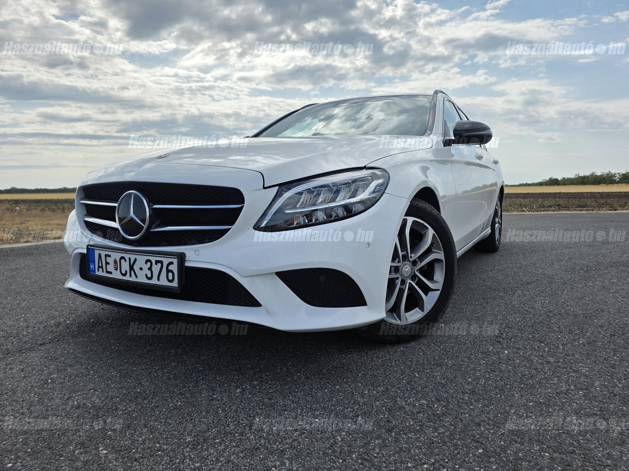 MERCEDES-BENZ C-OSZTÁLY 2019/1 - 1