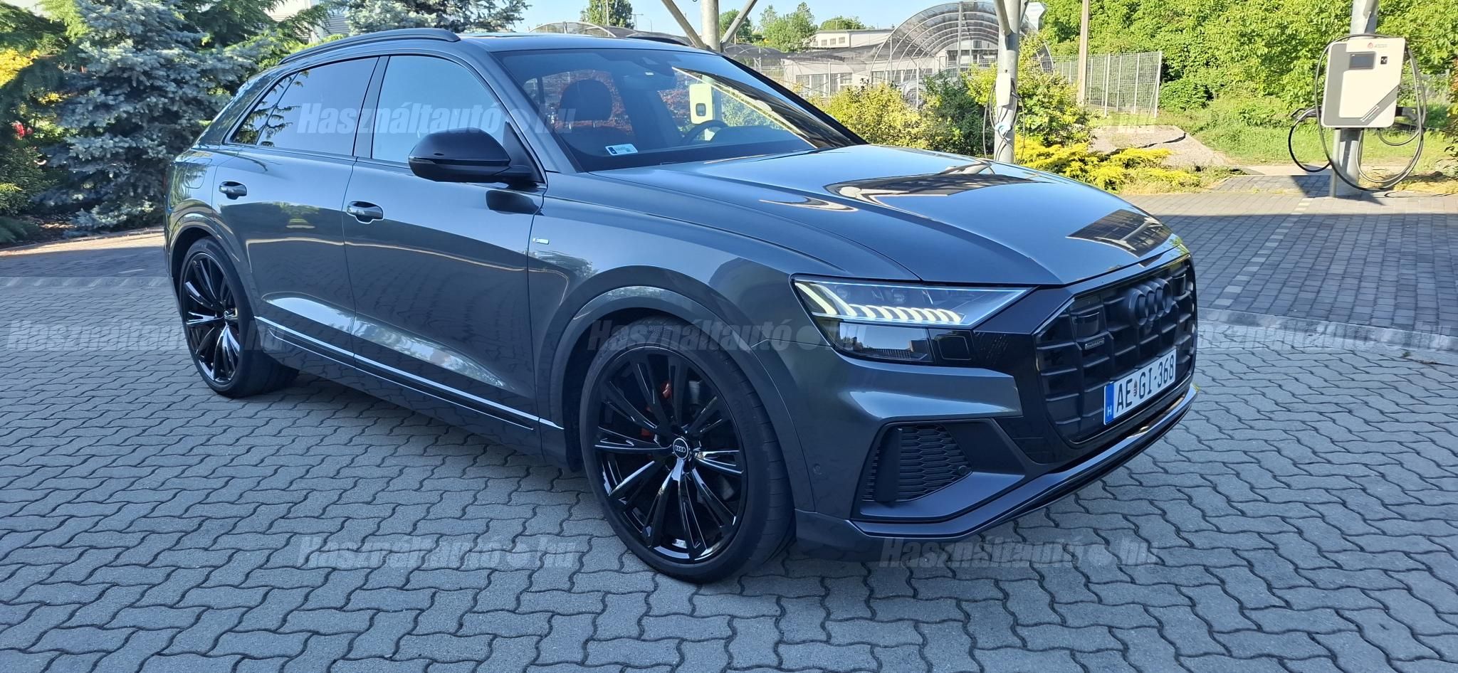 AUDI Q8 2023/11 - 1