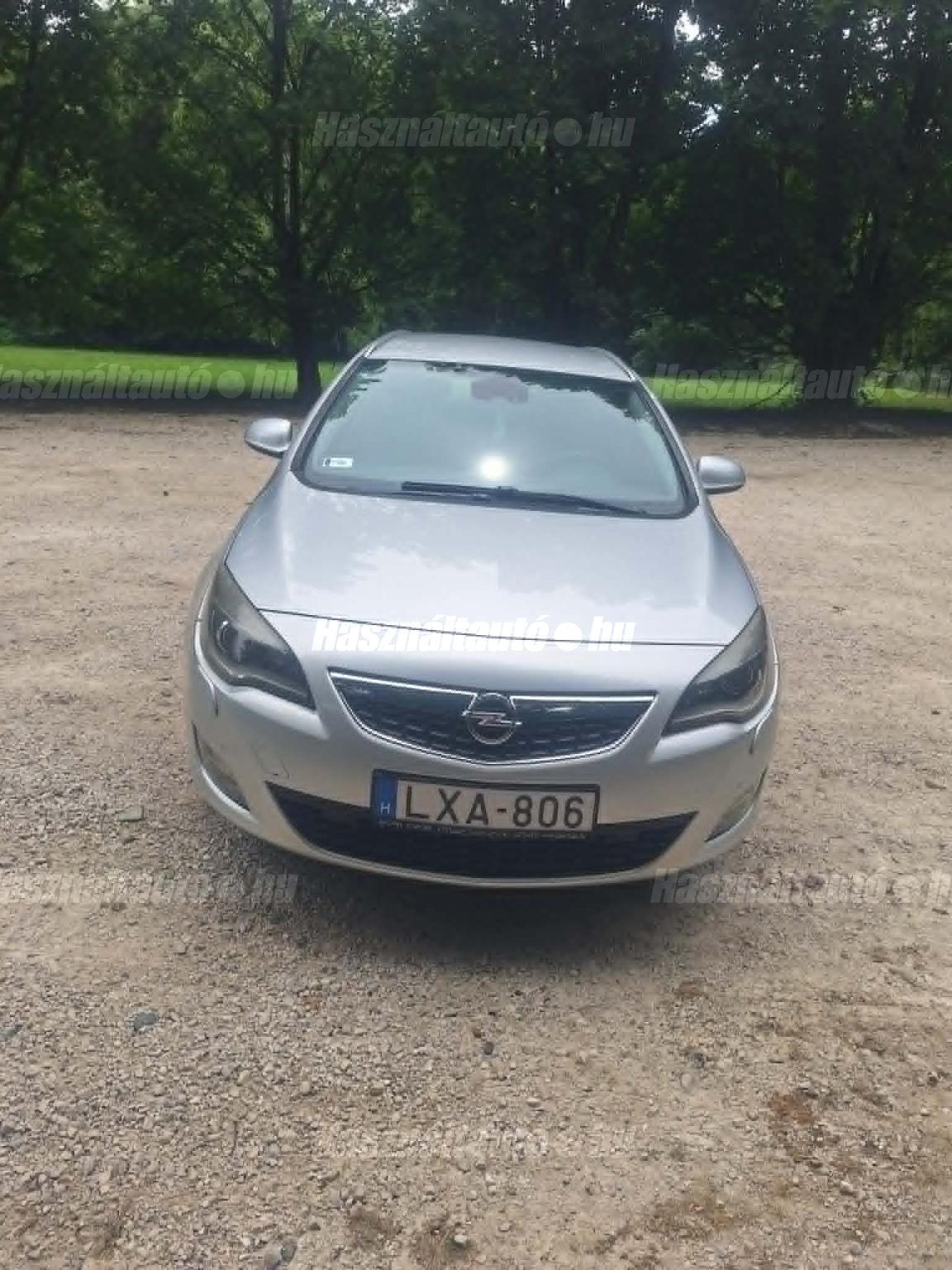 OPEL ASTRA J 2011/8 - 1
