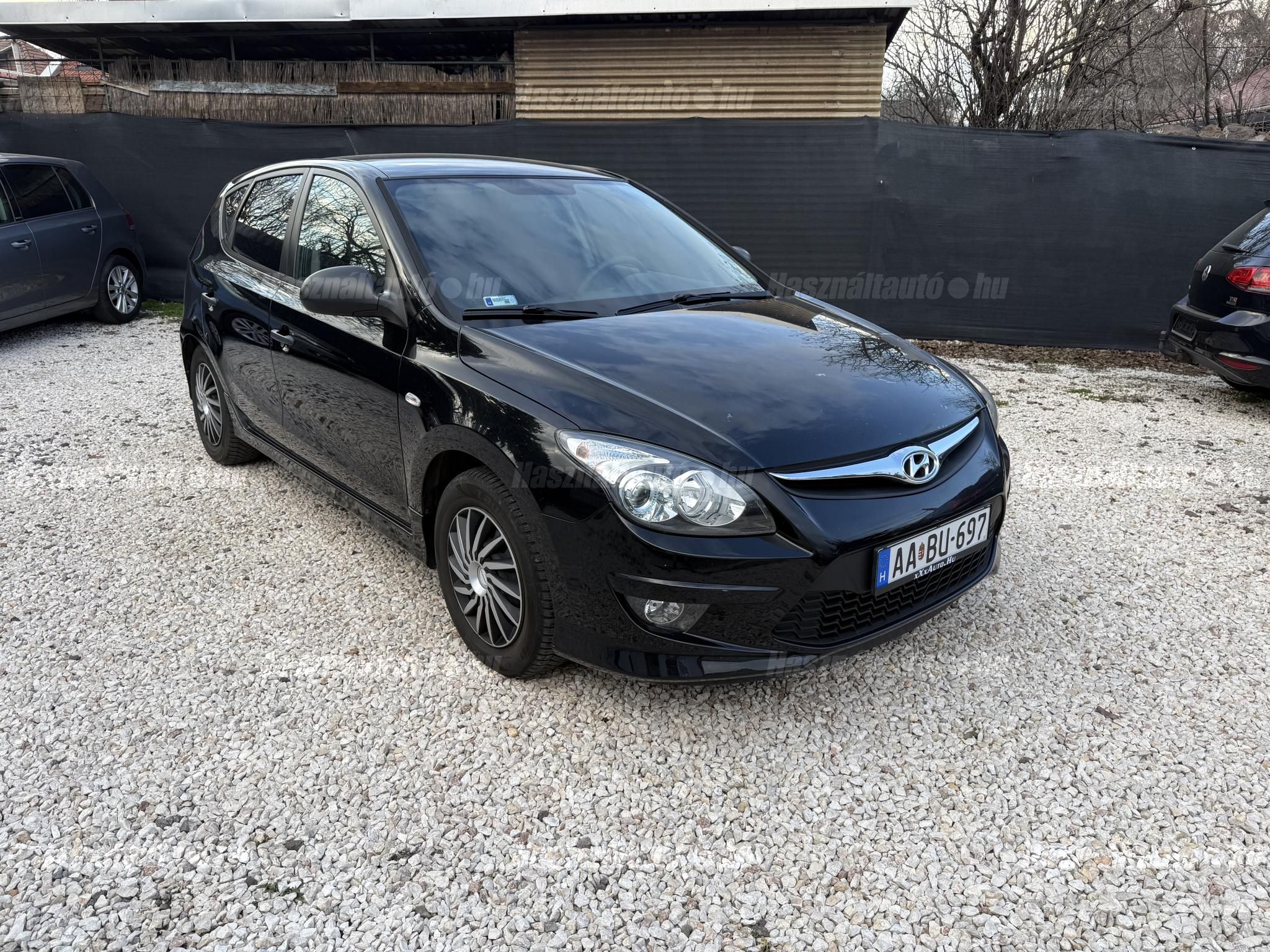HYUNDAI I30 2011/9 - 1
