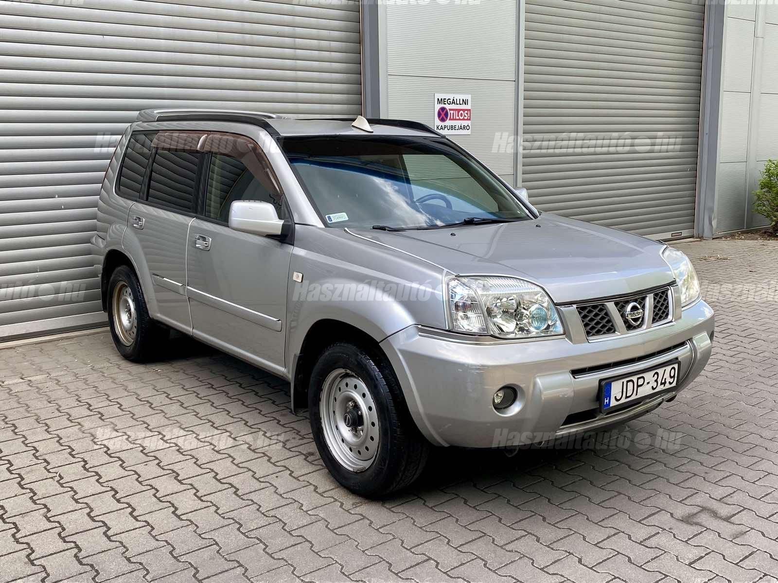 NISSAN X-TRAIL 2004/5 - 1