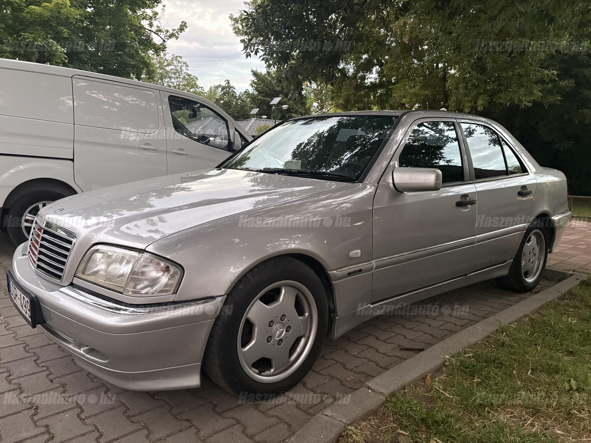 MERCEDES-BENZ C 180 2000/4 - 1