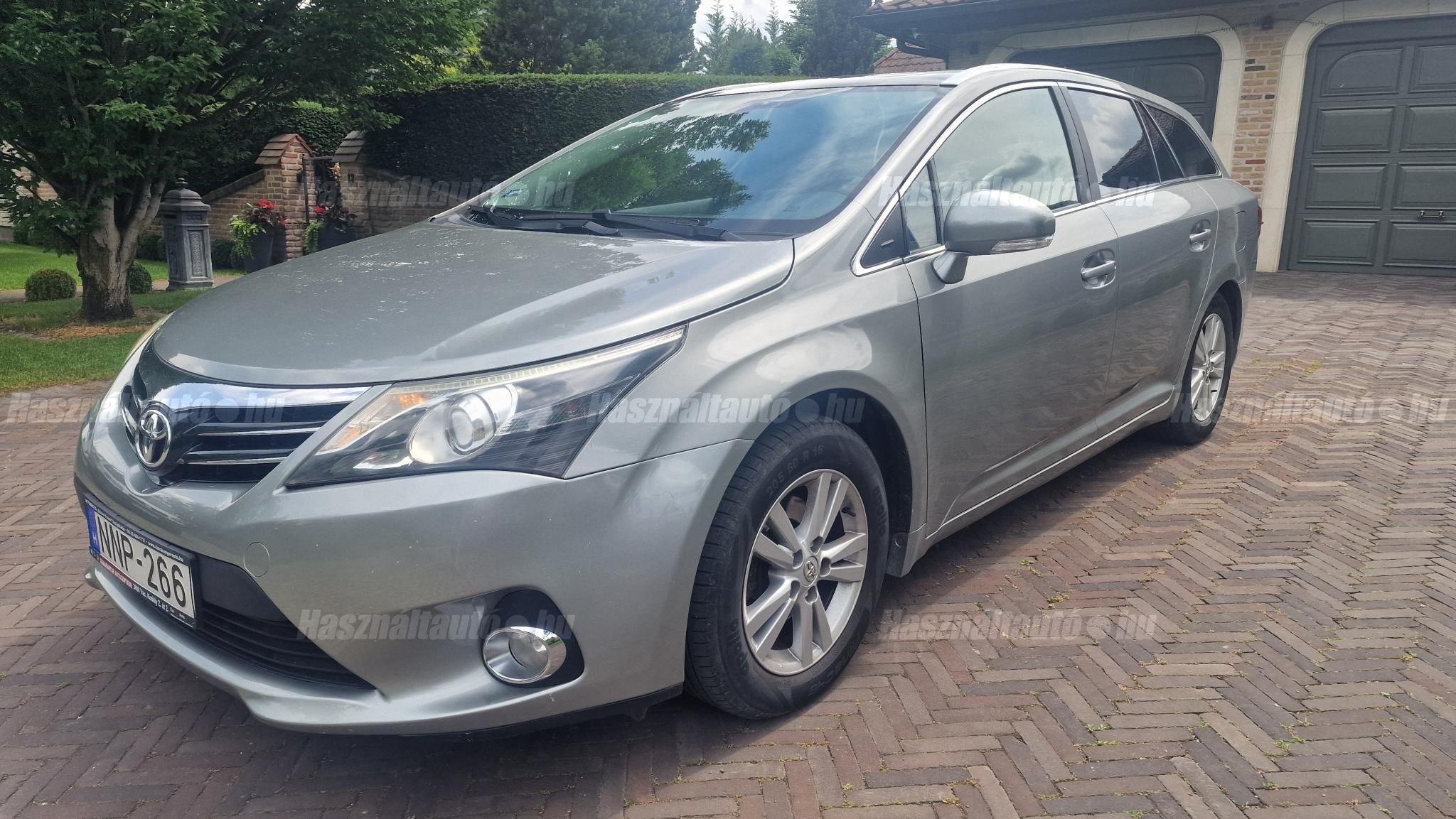 TOYOTA AVENSIS 2014/1 - 1